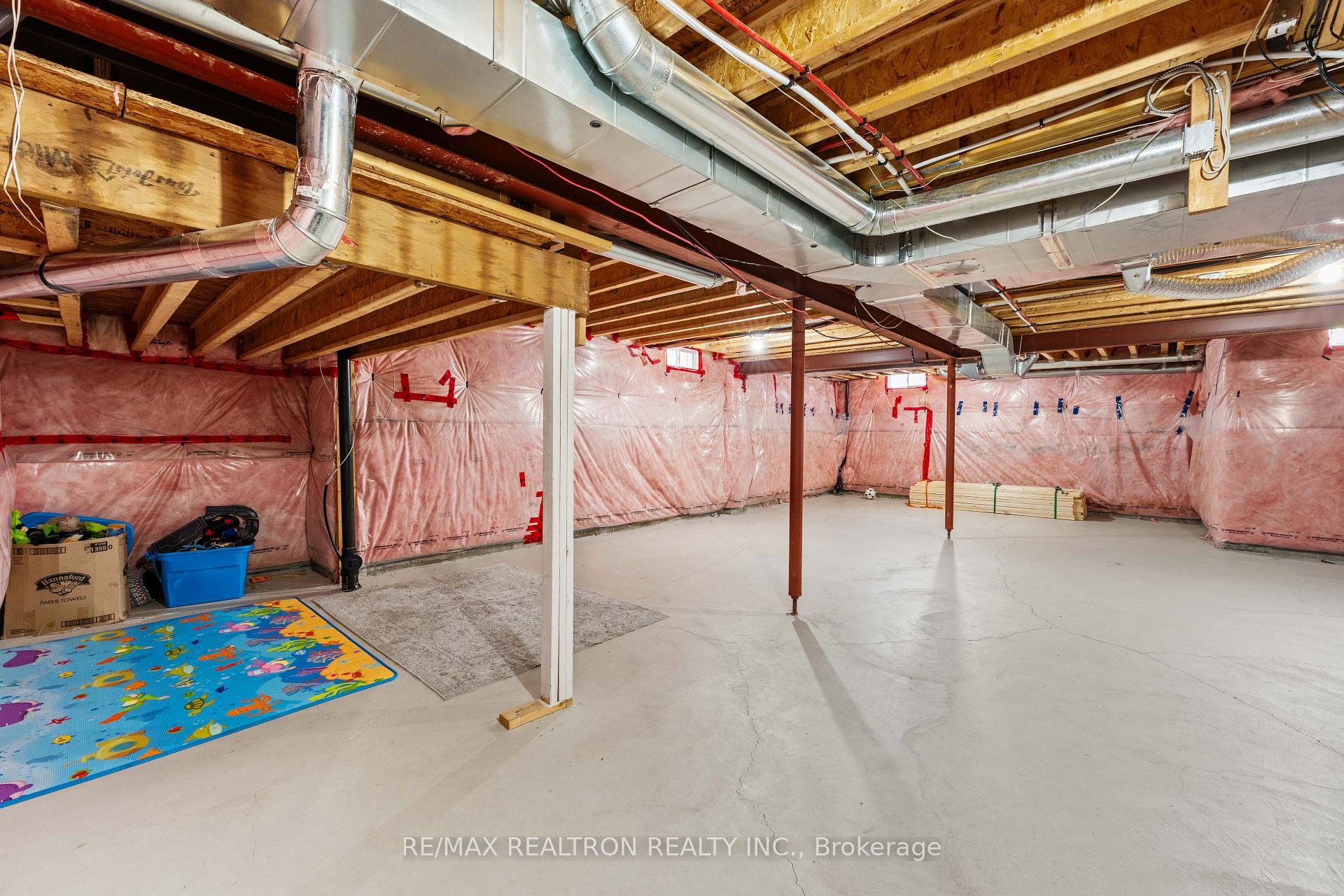 Photo 38 of 2072 Allison Street, Innisfil, Alcona — HOMEH