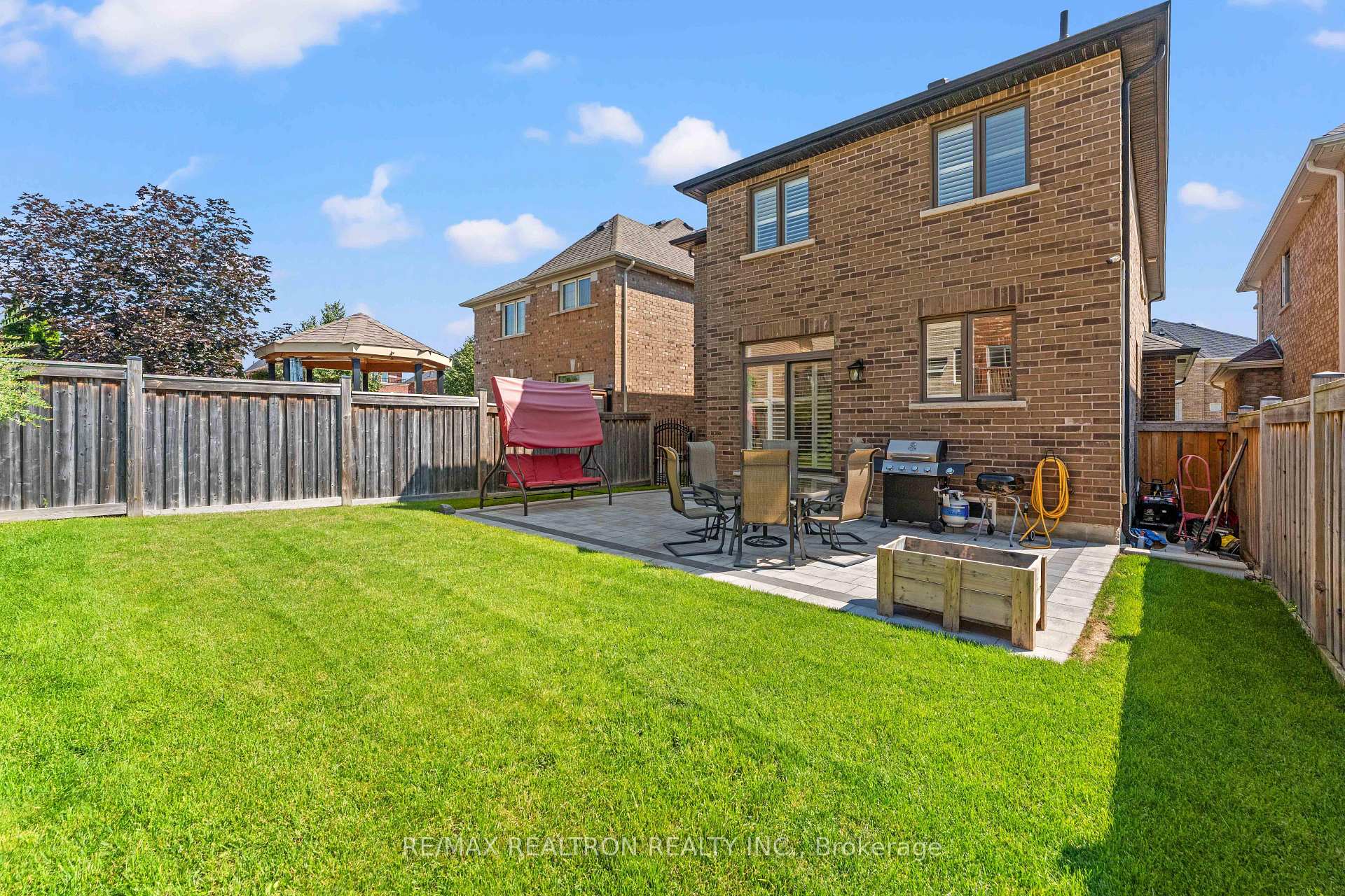Photo 41 of 2072 Allison Street, Innisfil, Alcona — HOMEH