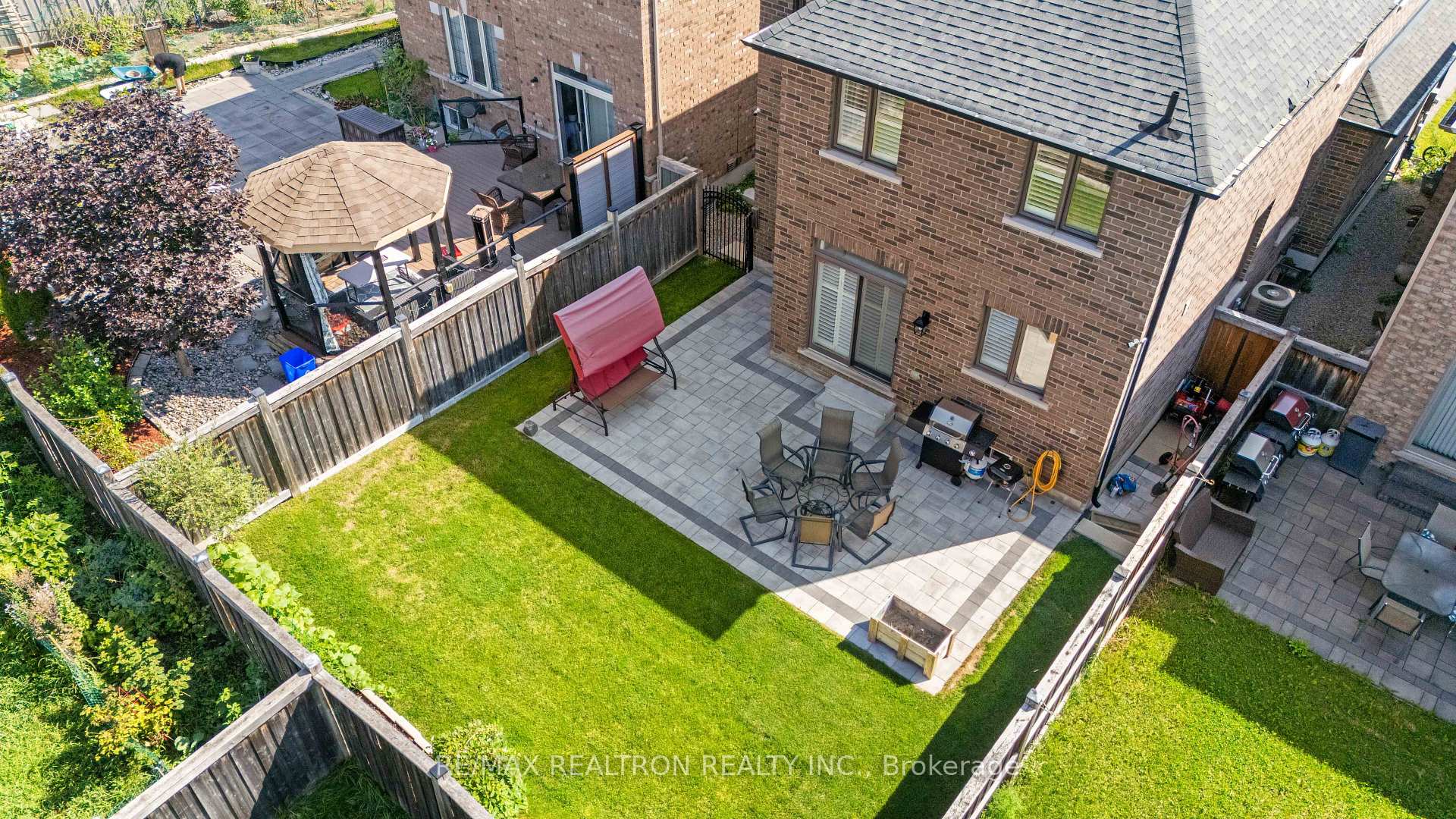 Photo 42 of 2072 Allison Street, Innisfil, Alcona — HOMEH