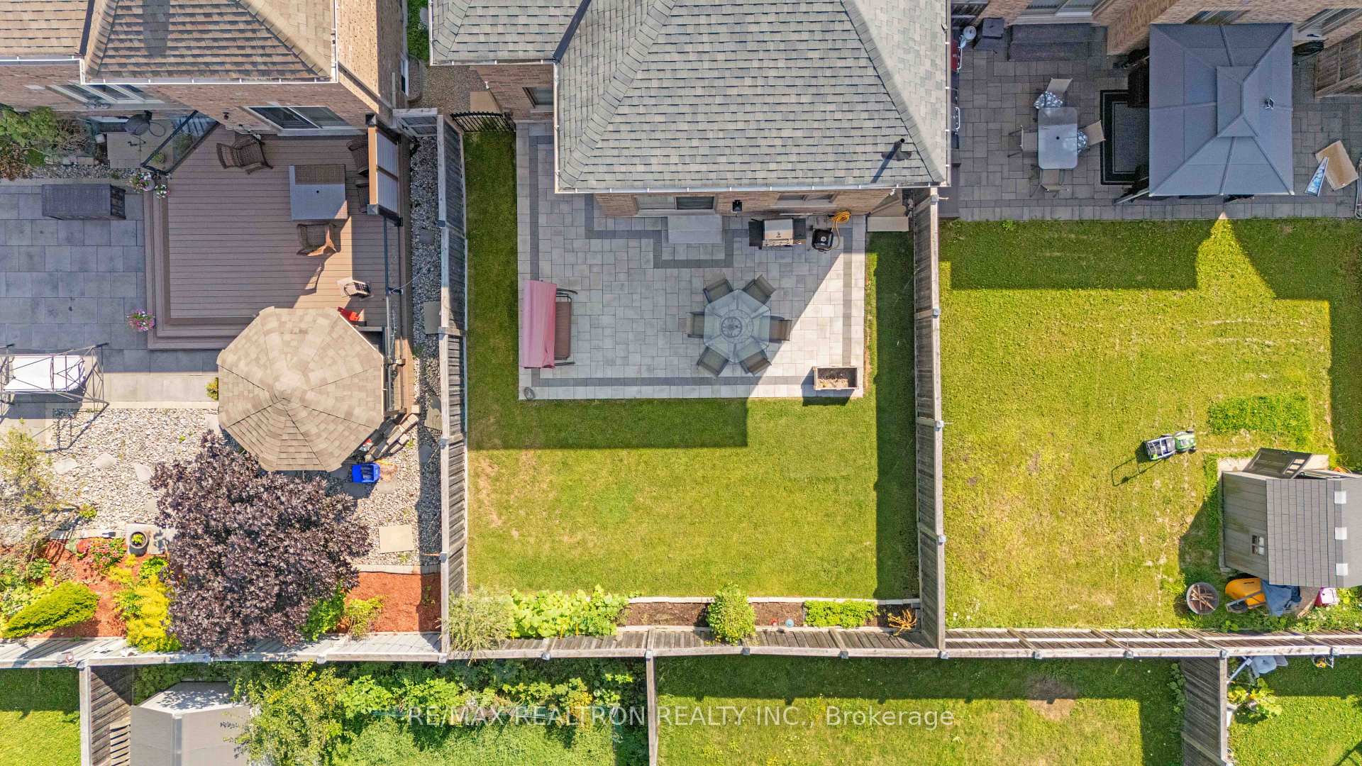 Photo 44 of 2072 Allison Street, Innisfil, Alcona — HOMEH