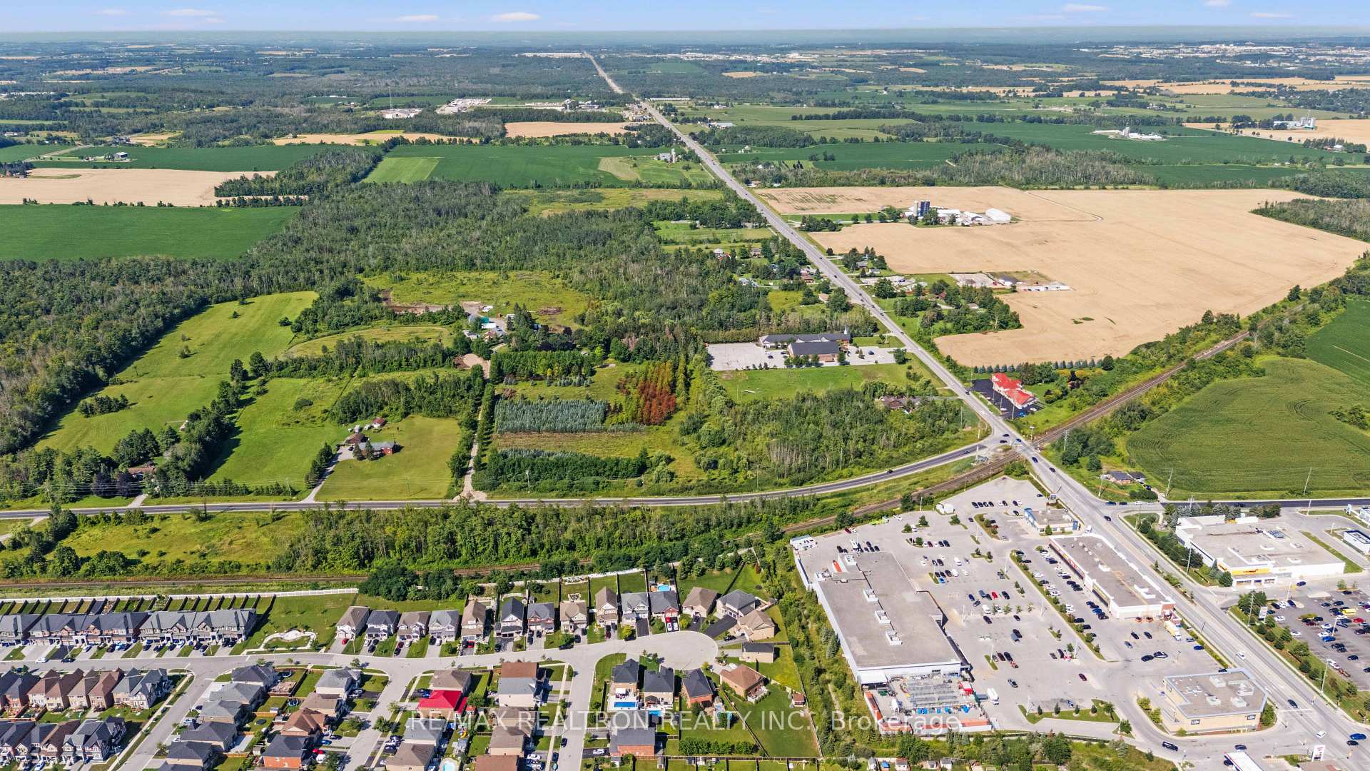 Photo 46 of 2072 Allison Street, Innisfil, Alcona — HOMEH