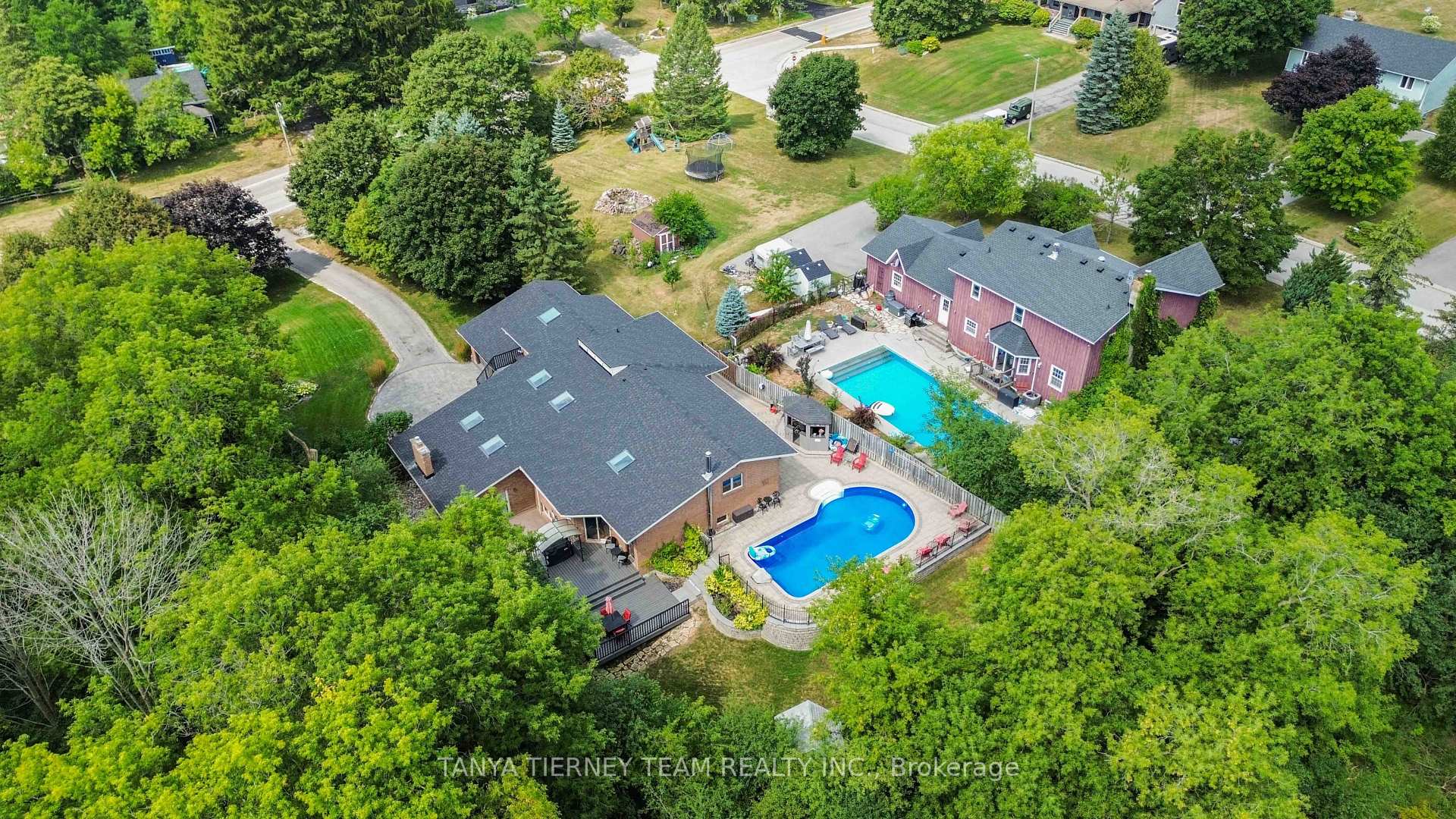 Photo 2 of 4883 Old Brock Road, Pickering, Rural Pickering — HOMEH