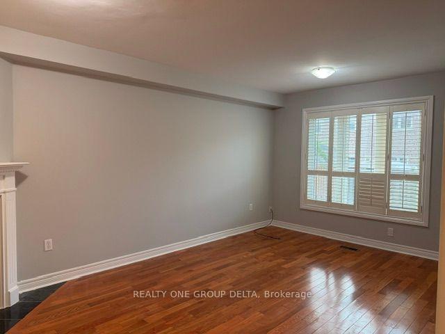 Photo 9 of Unit Upper, 24 Arborview Crescent, Etobicoke, West Humber-Clairville — HOMEH