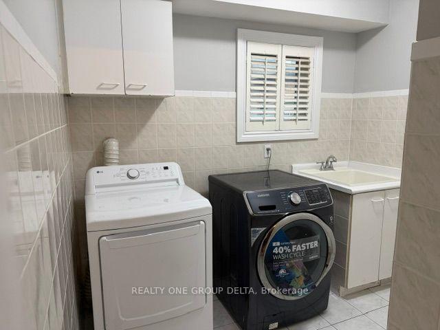 Photo 19 of Unit Upper, 24 Arborview Crescent, Etobicoke, West Humber-Clairville — HOMEH