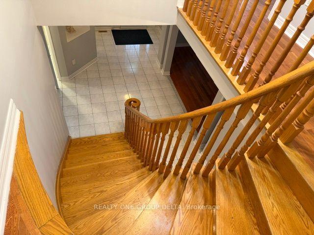 Photo 21 of Unit Upper, 24 Arborview Crescent, Etobicoke, West Humber-Clairville — HOMEH