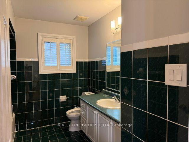 Photo 23 of Unit Upper, 24 Arborview Crescent, Etobicoke, West Humber-Clairville — HOMEH