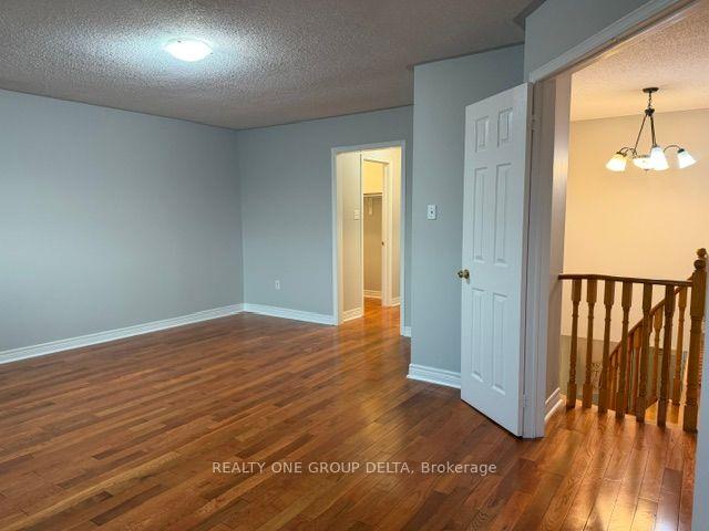 Photo 25 of Unit Upper, 24 Arborview Crescent, Etobicoke, West Humber-Clairville — HOMEH