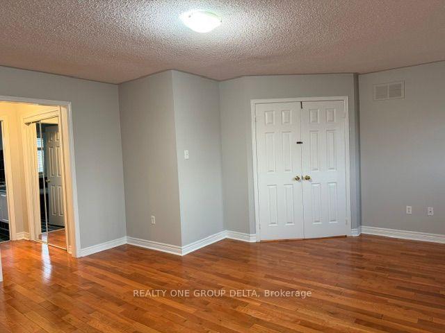 Photo 27 of Unit Upper, 24 Arborview Crescent, Etobicoke, West Humber-Clairville — HOMEH