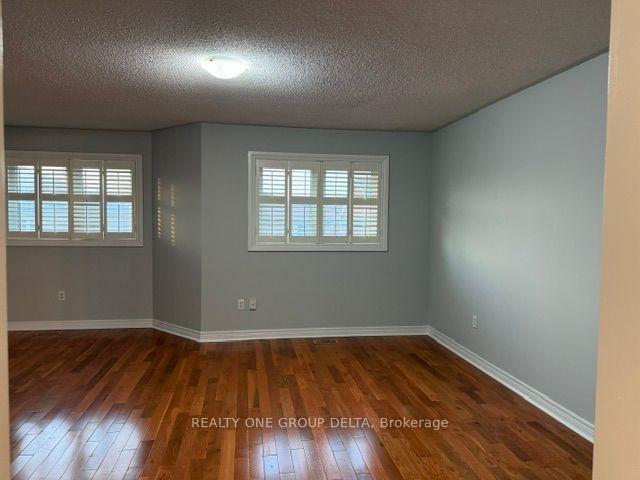Photo 28 of Unit Upper, 24 Arborview Crescent, Etobicoke, West Humber-Clairville — HOMEH
