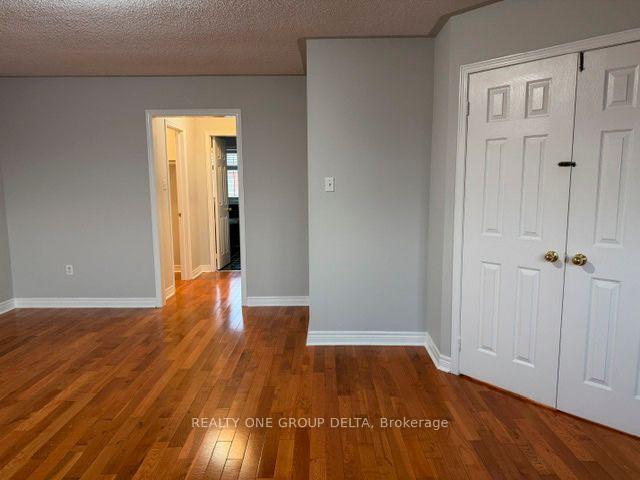 Photo 29 of Unit Upper, 24 Arborview Crescent, Etobicoke, West Humber-Clairville — HOMEH