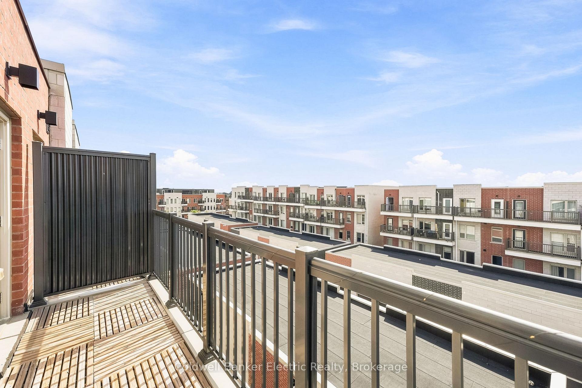 Photo 50 of 42 William Duncan Road, North York, Downsview-Roding-CFB — HOMEH