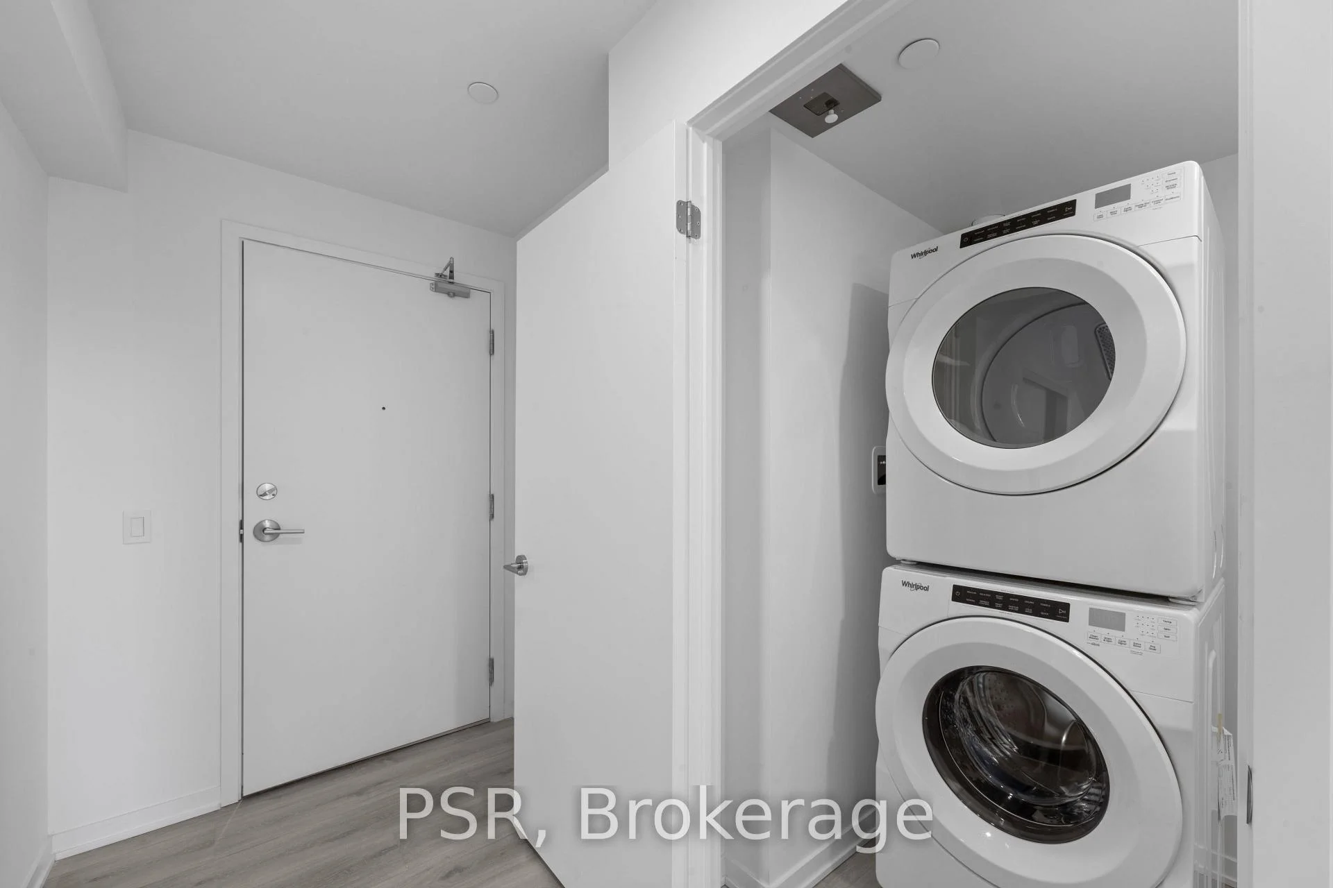 Photo 21 of Unit 708, 101 Roehampton Avenue, Toronto, Mount Pleasant West — HOMEH