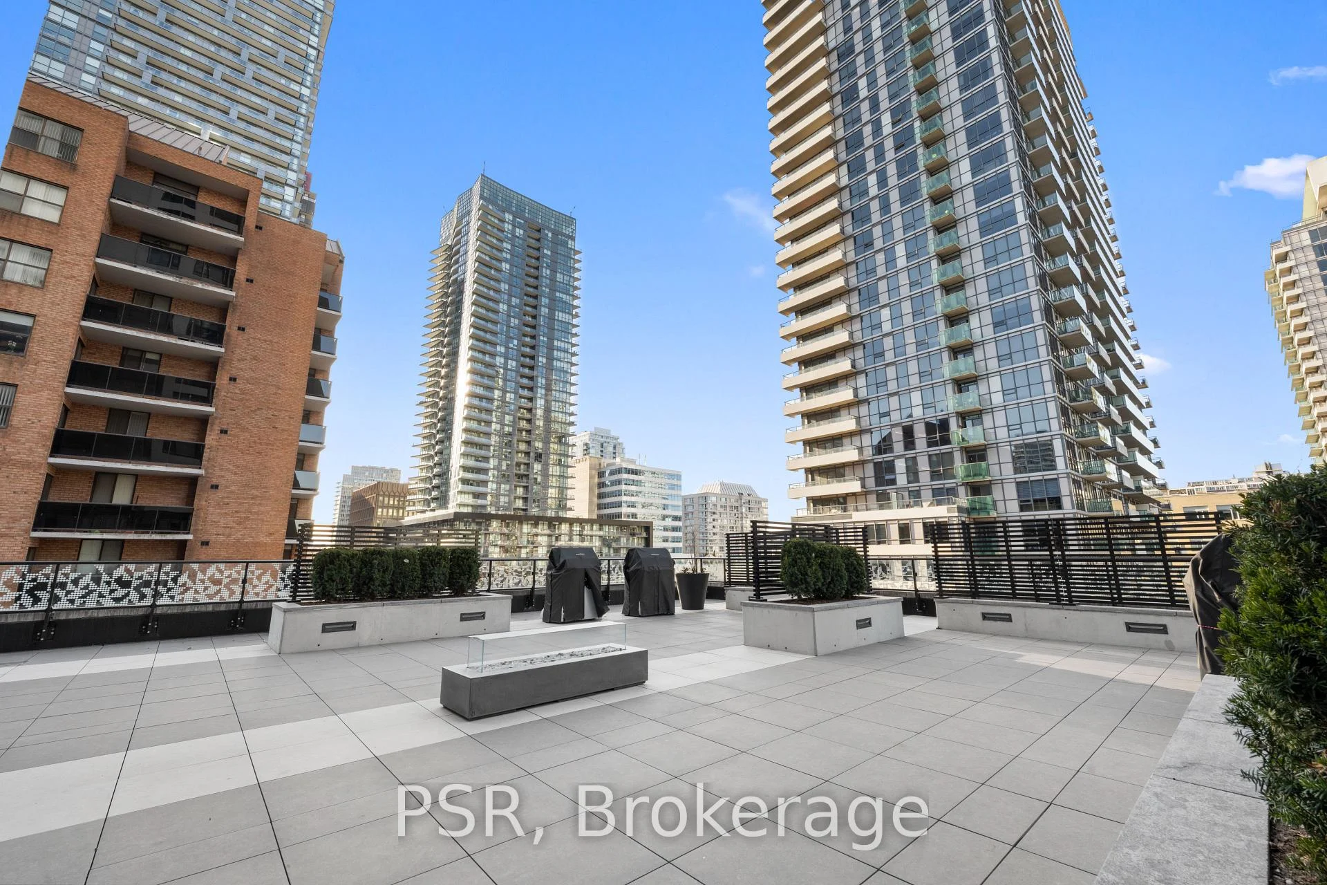 Photo 32 of Unit 708, 101 Roehampton Avenue, Toronto, Mount Pleasant West — HOMEH