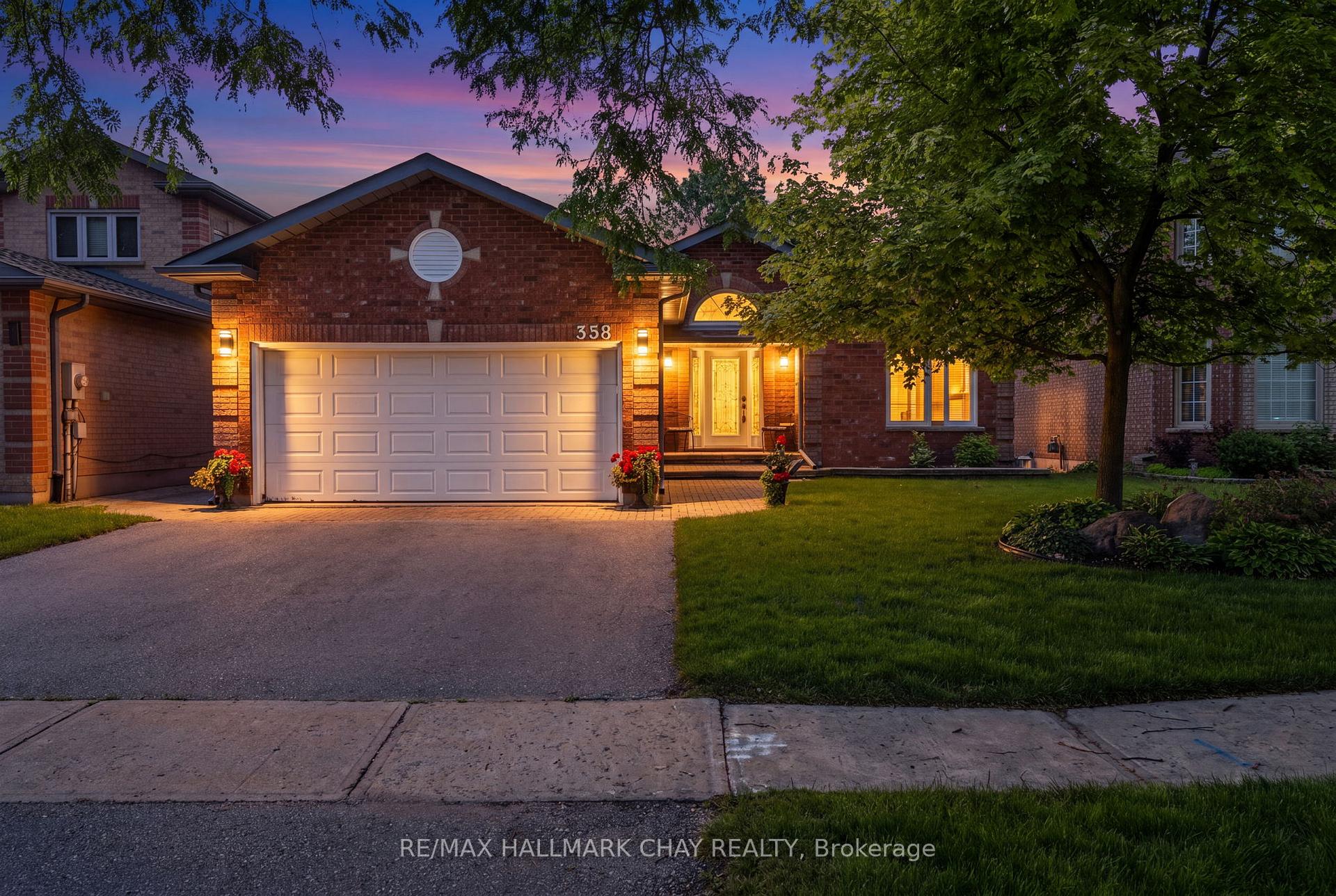 Front of 358 Livingstone Street W