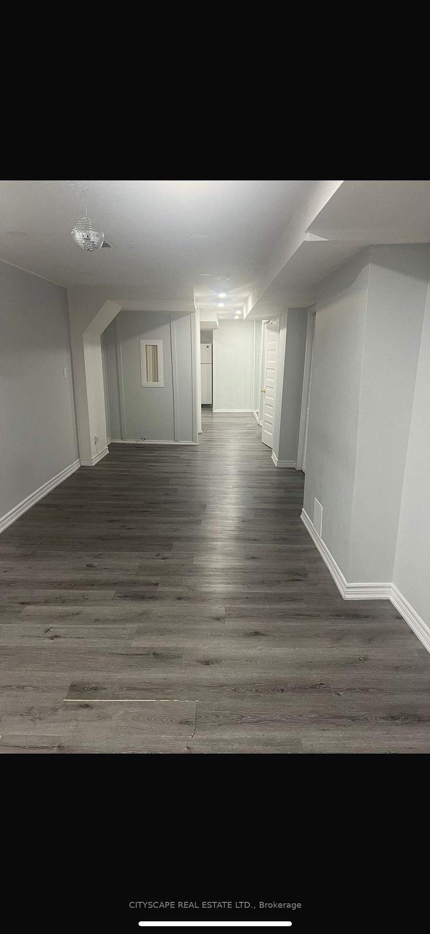 Photo 6 of 139 Ecclestone Drive, Brampton, Brampton West — HOMEH