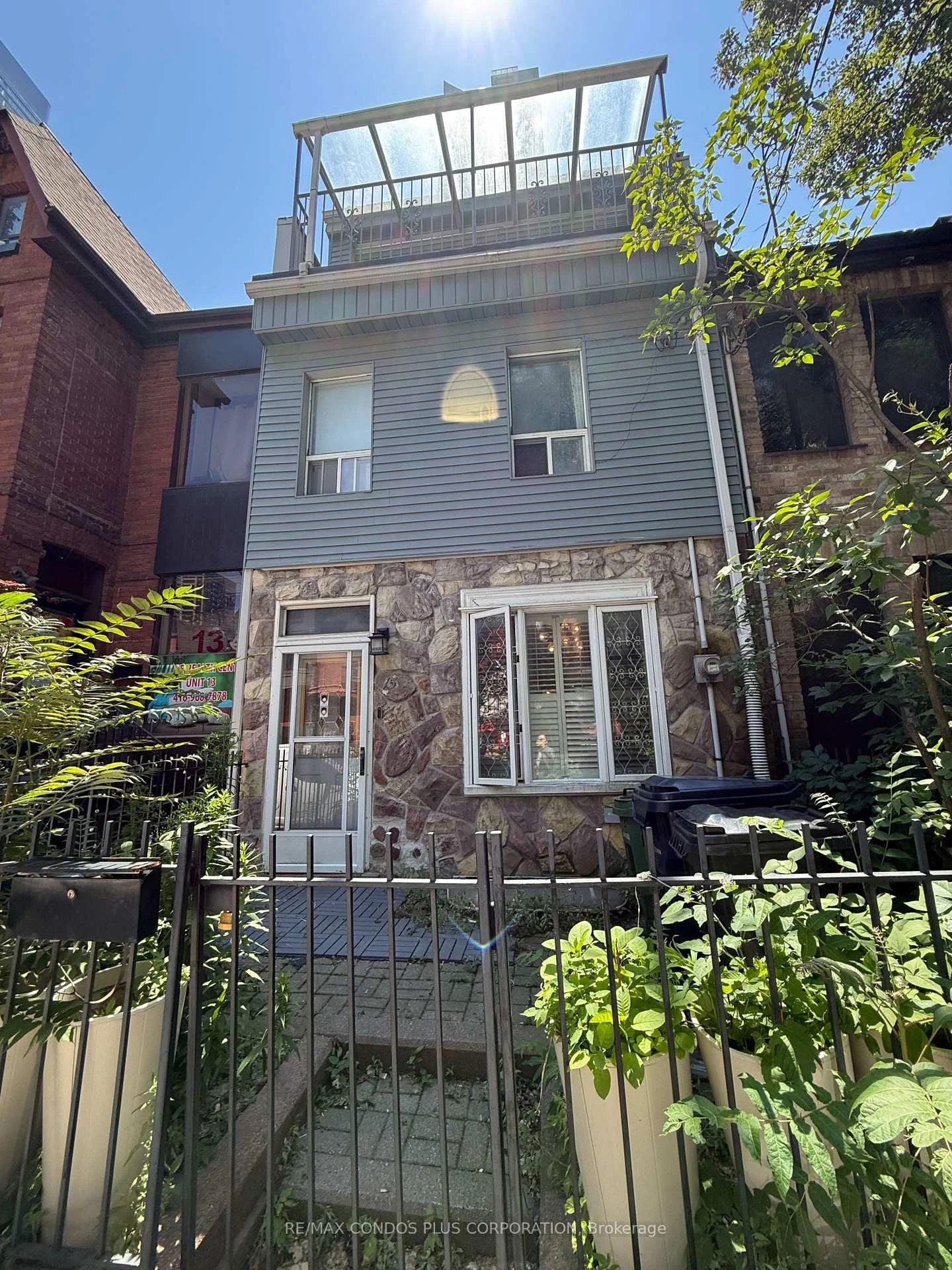Photo 1 of 15 Irwin Avenue, Toronto, Bay Street Corridor — HOMEH