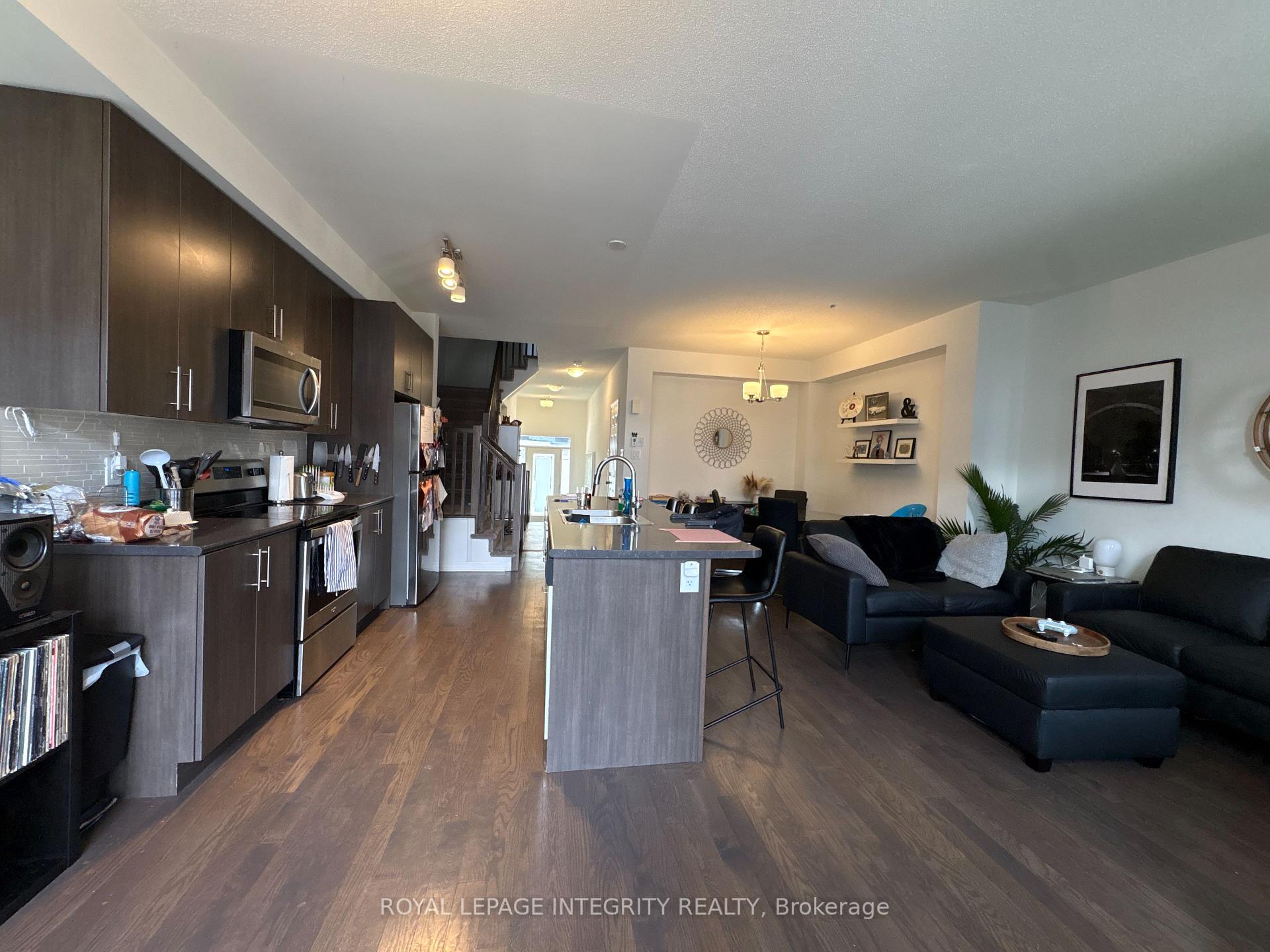 Photo 13 of 148 Overberg Way, Ottawa, Kanata - Emerald Meadows/Trailwest — HOMEH