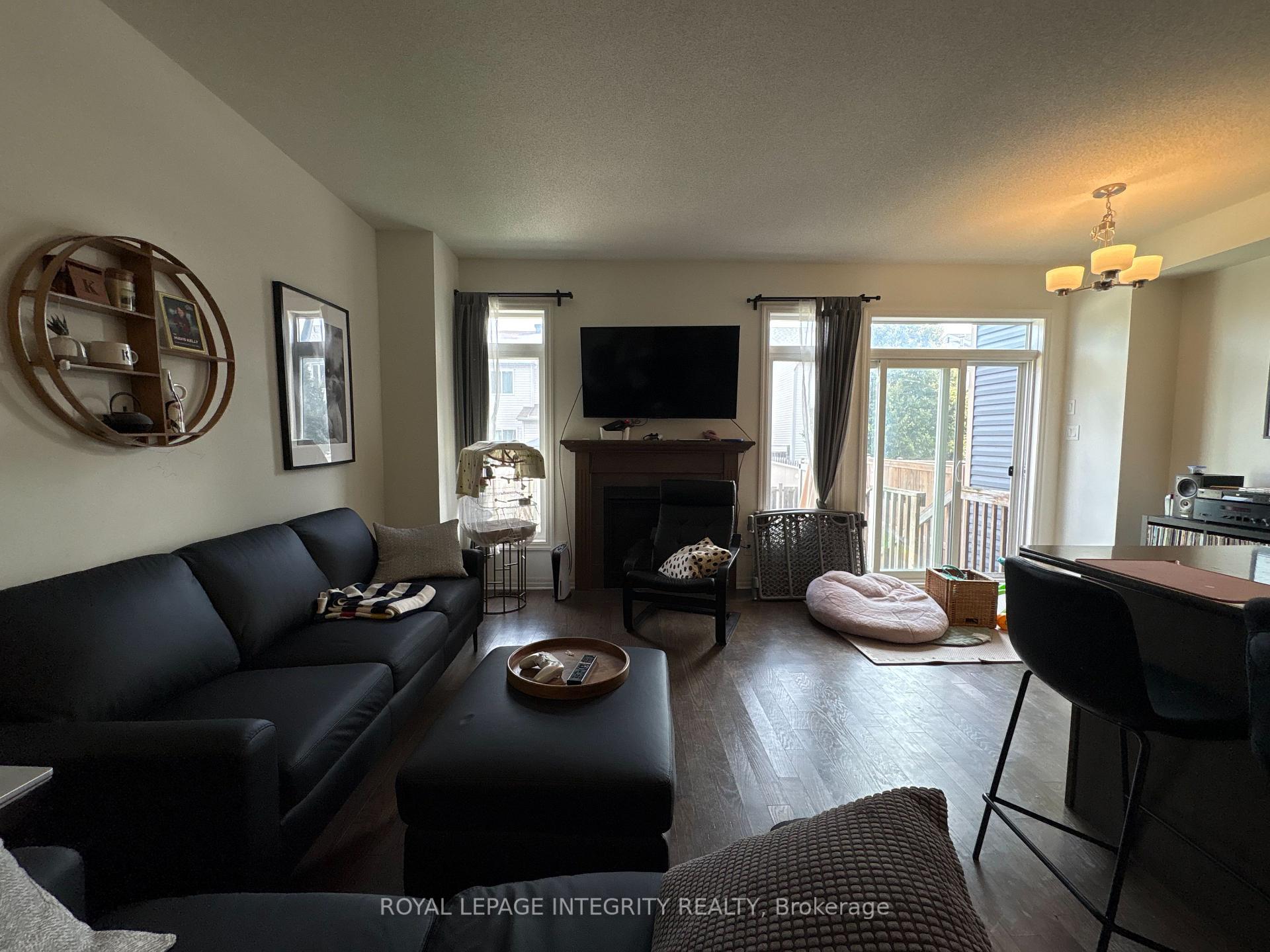 Photo 17 of 148 Overberg Way, Ottawa, Kanata - Emerald Meadows/Trailwest — HOMEH