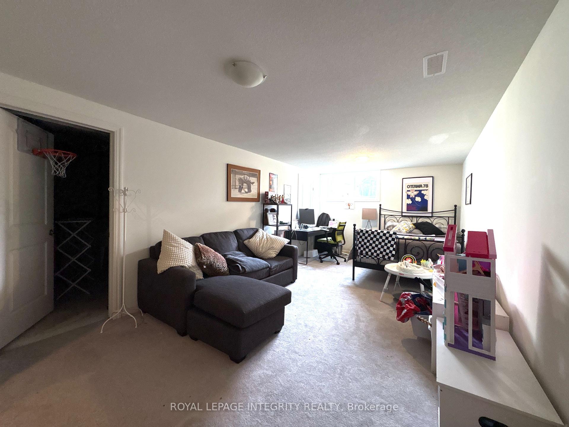 Photo 25 of 148 Overberg Way, Ottawa, Kanata - Emerald Meadows/Trailwest — HOMEH