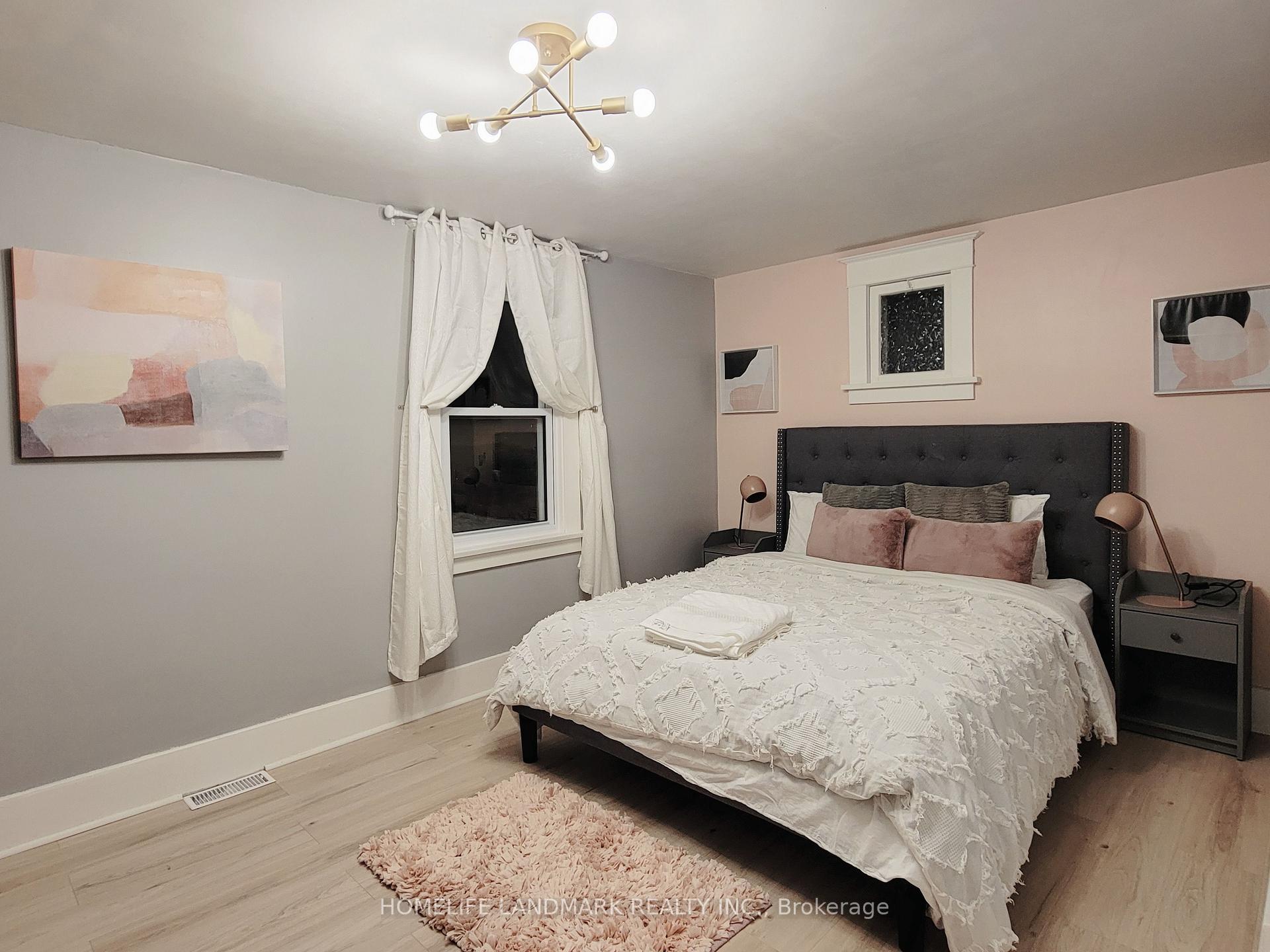 Photo 4 of 5765 Byng Avenue, Niagara Falls, Hospital — HOMEH