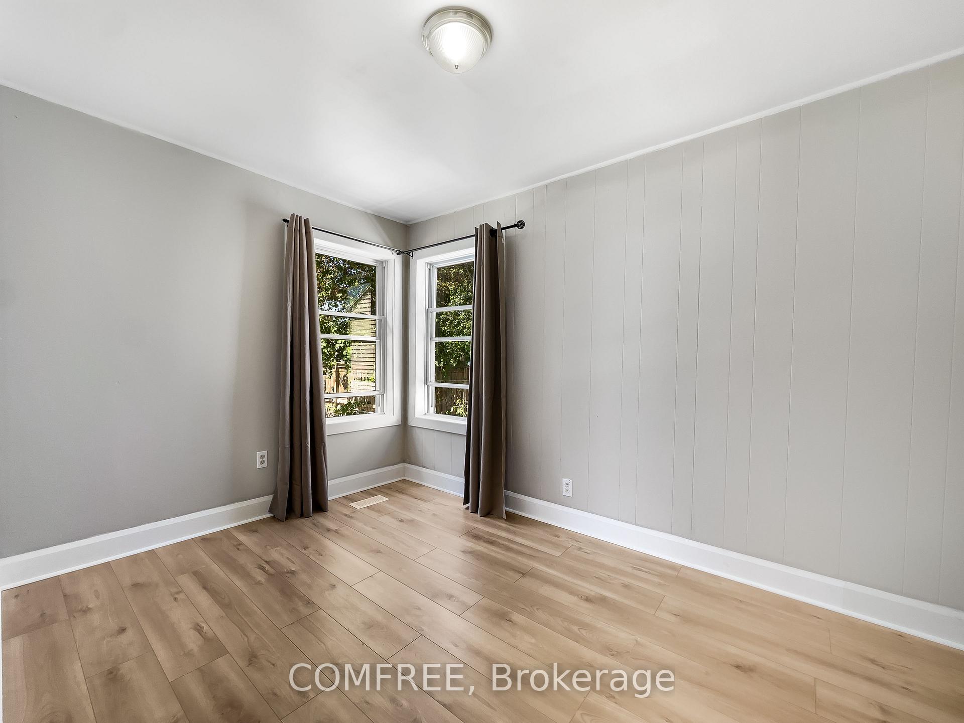 Photo 10 of 84 Carleton Street, Kingston, East of Sir John A. Blvd — HOMEH