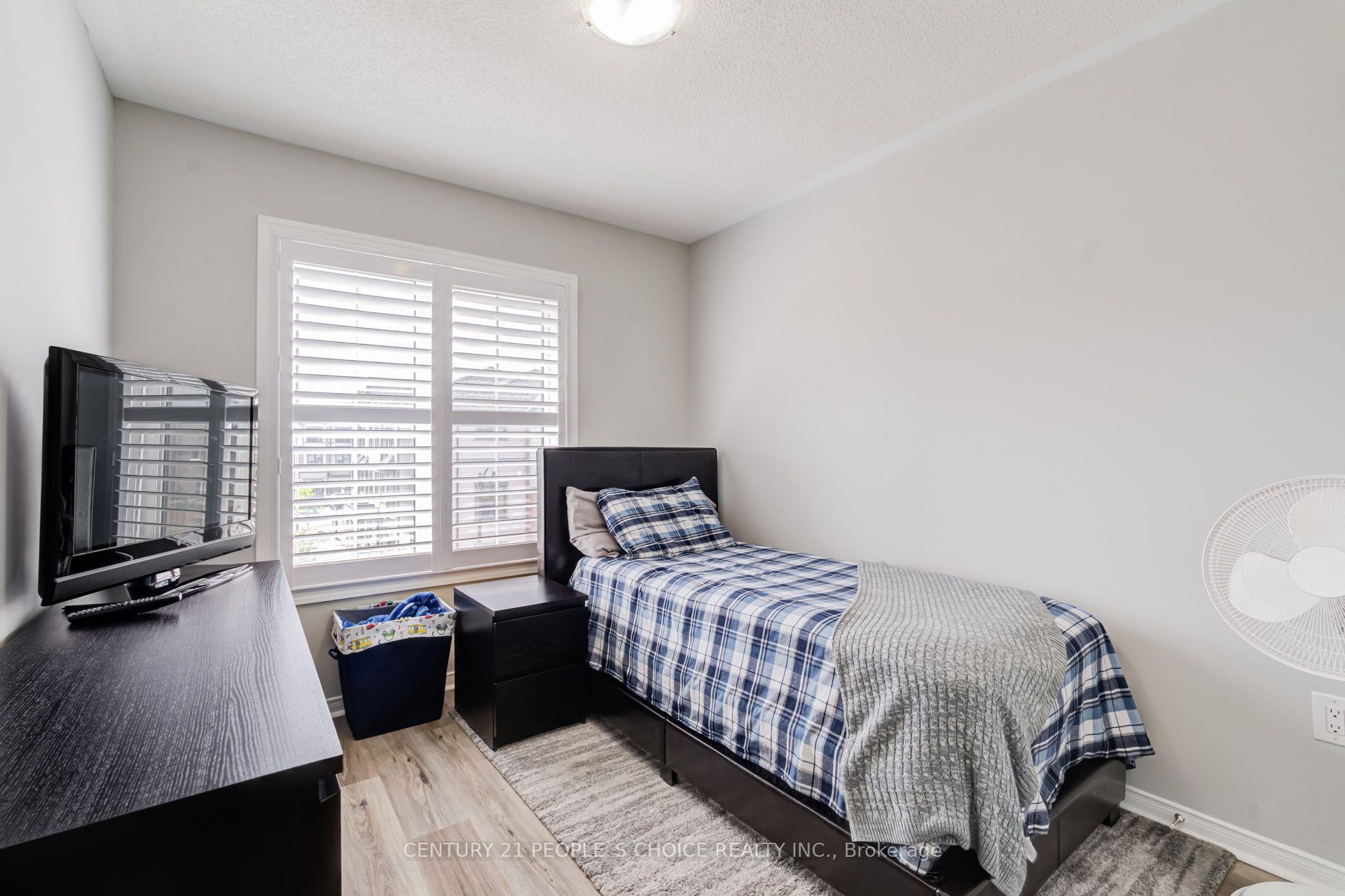 Photo 30 of 18 Jerome Way, Clarington, Bowmanville — HOMEH