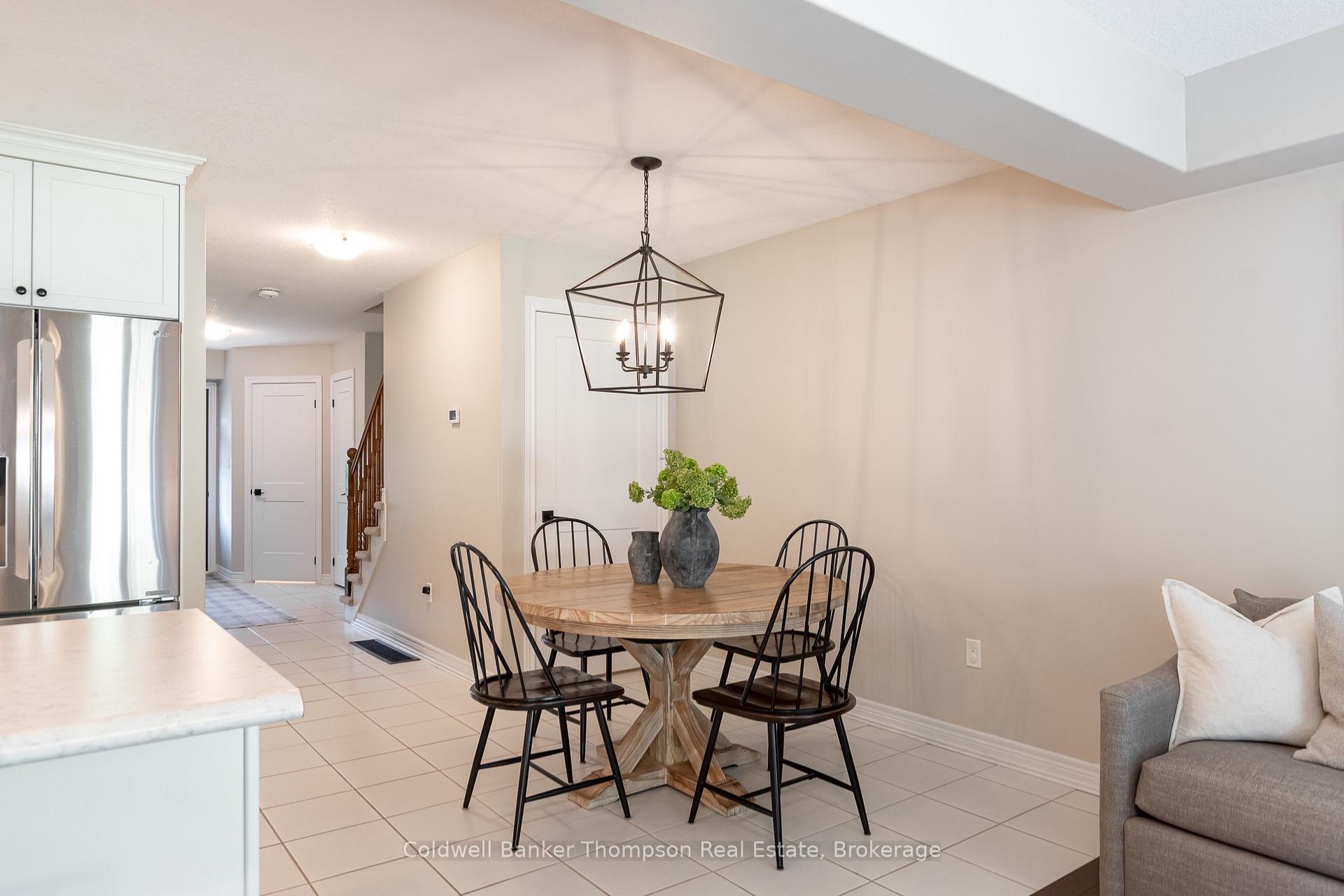 Photo 20 of 12 Spalding Crescent, Huntsville, Chaffey — HOMEH