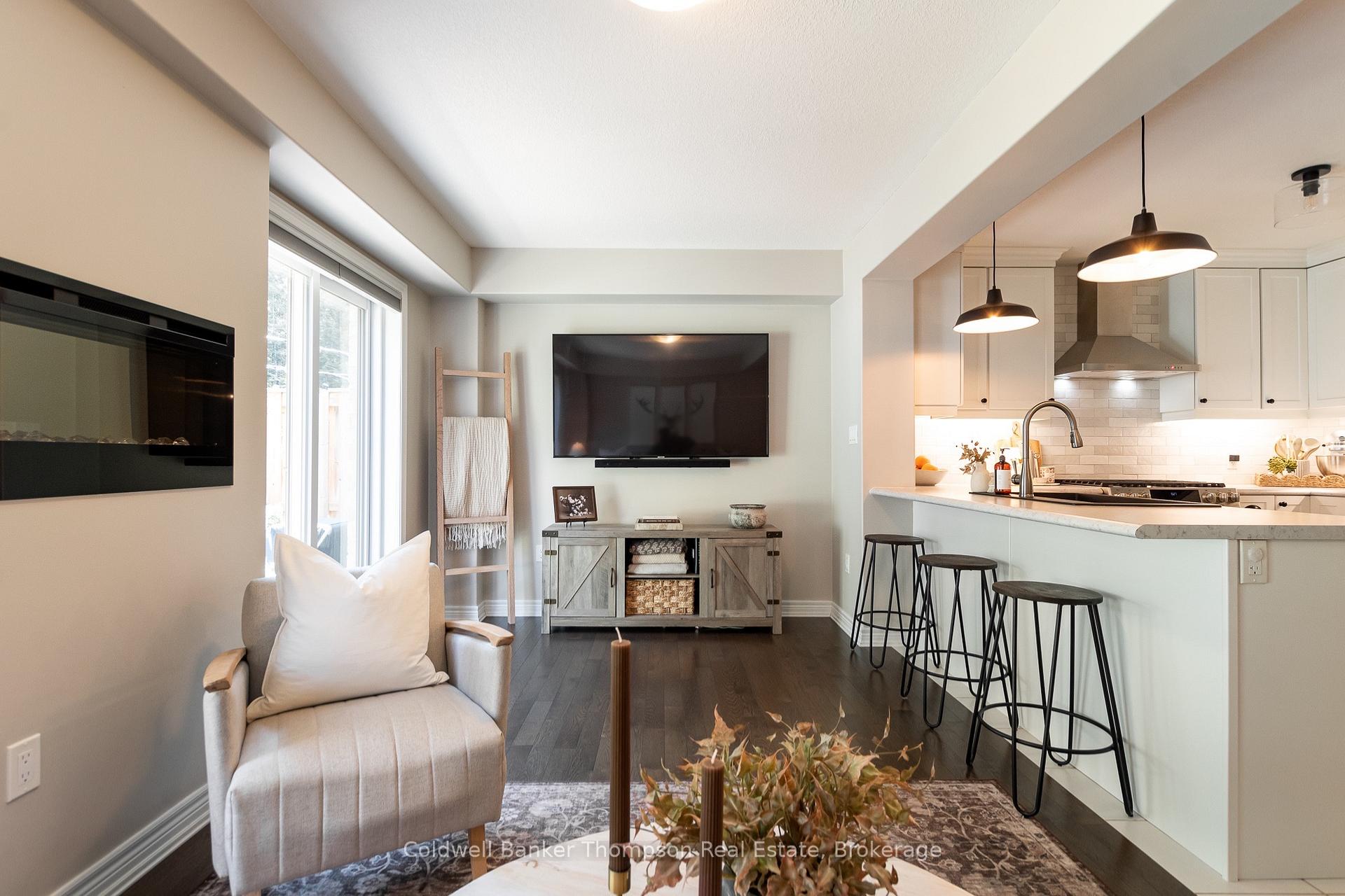 Photo 21 of 12 Spalding Crescent, Huntsville, Chaffey — HOMEH