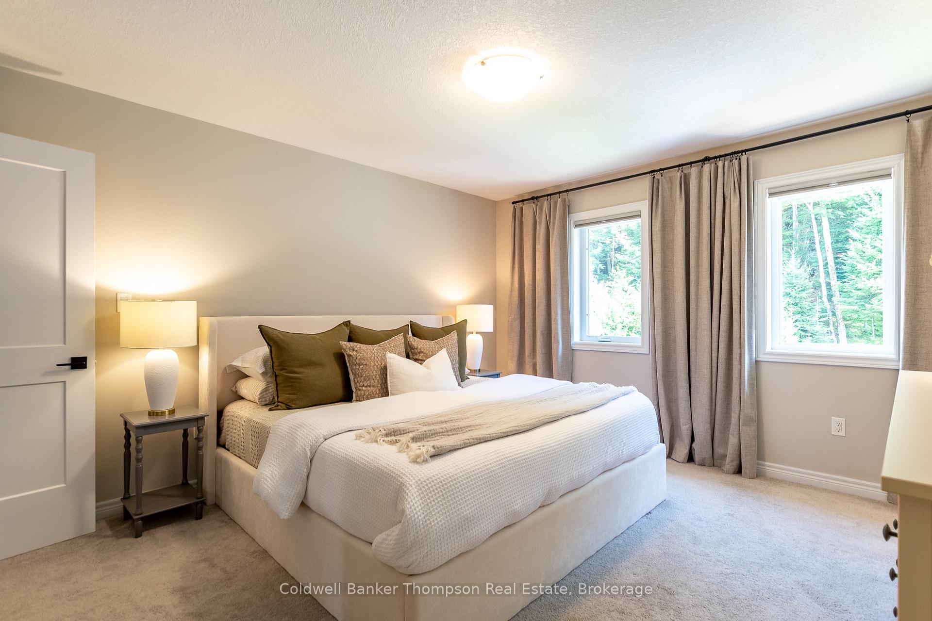Photo 29 of 12 Spalding Crescent, Huntsville, Chaffey — HOMEH
