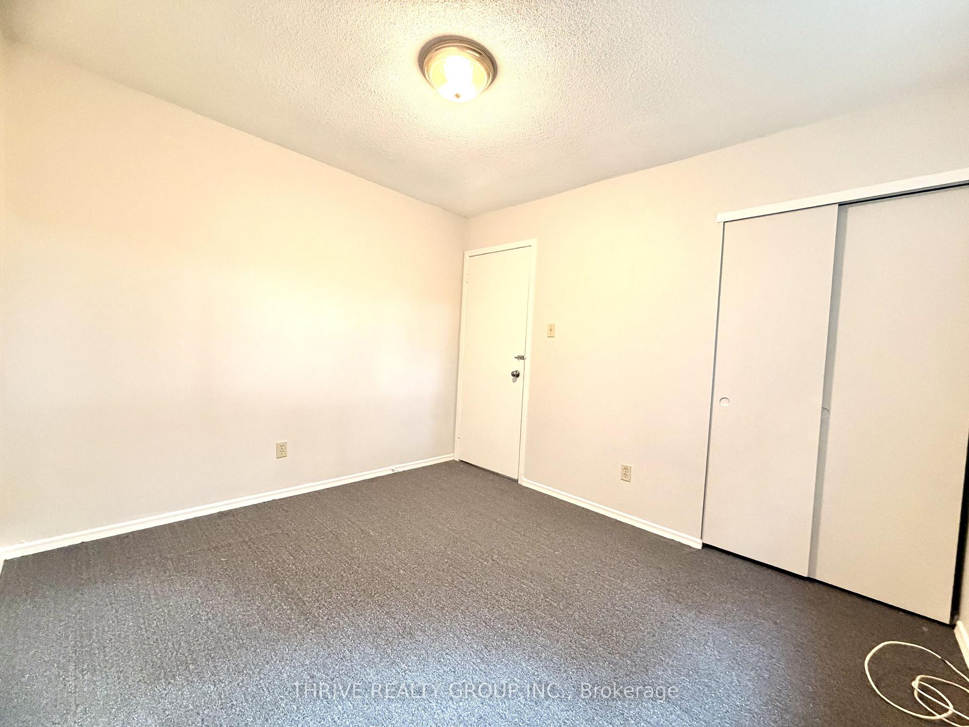 Photo 18 of 202 Muriel Crescent, London, South X — HOMEH