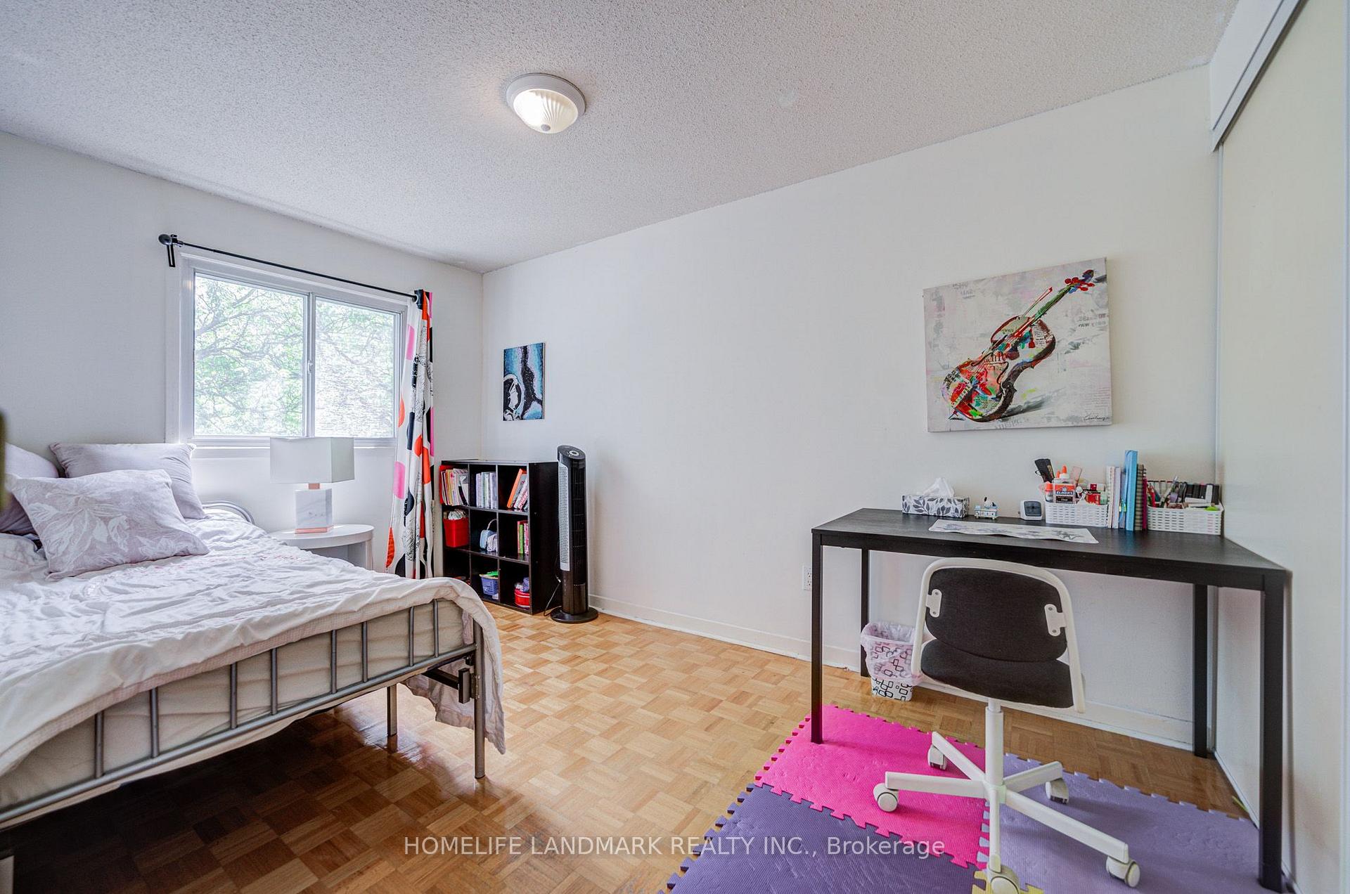 Photo 26 of 6 Thunder Grove, Scarborough, Agincourt North — HOMEH