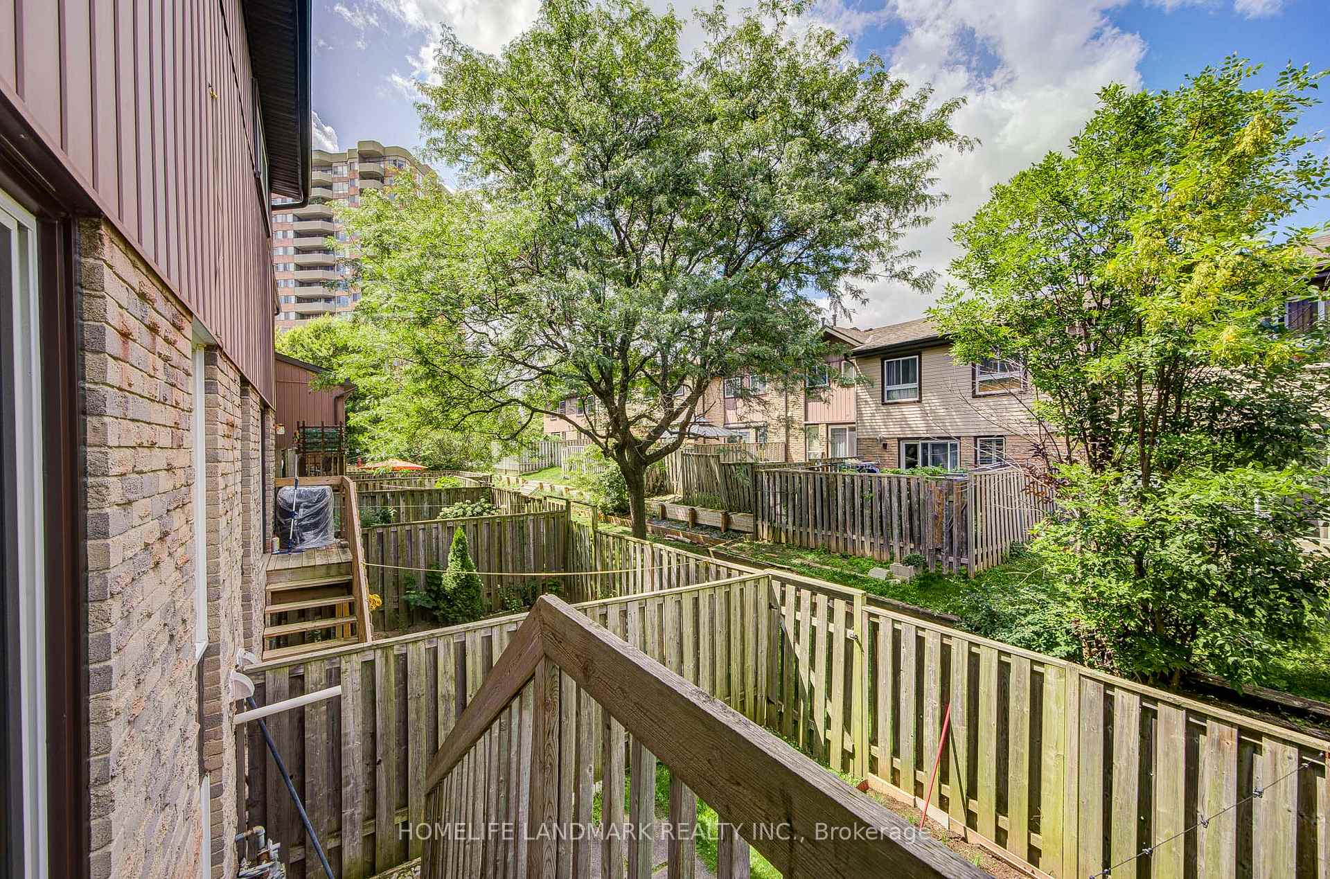 Photo 39 of 6 Thunder Grove, Scarborough, Agincourt North — HOMEH