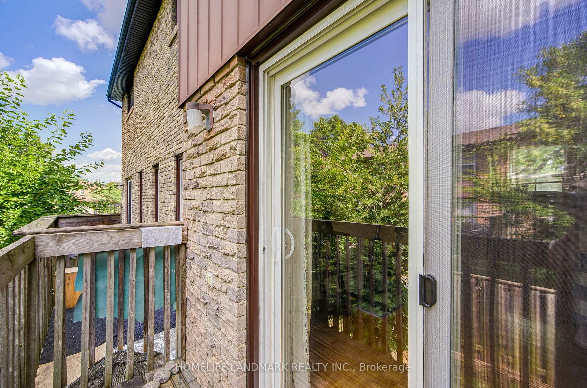 Photo 40 of 6 Thunder Grove, Scarborough, Agincourt North — HOMEH
