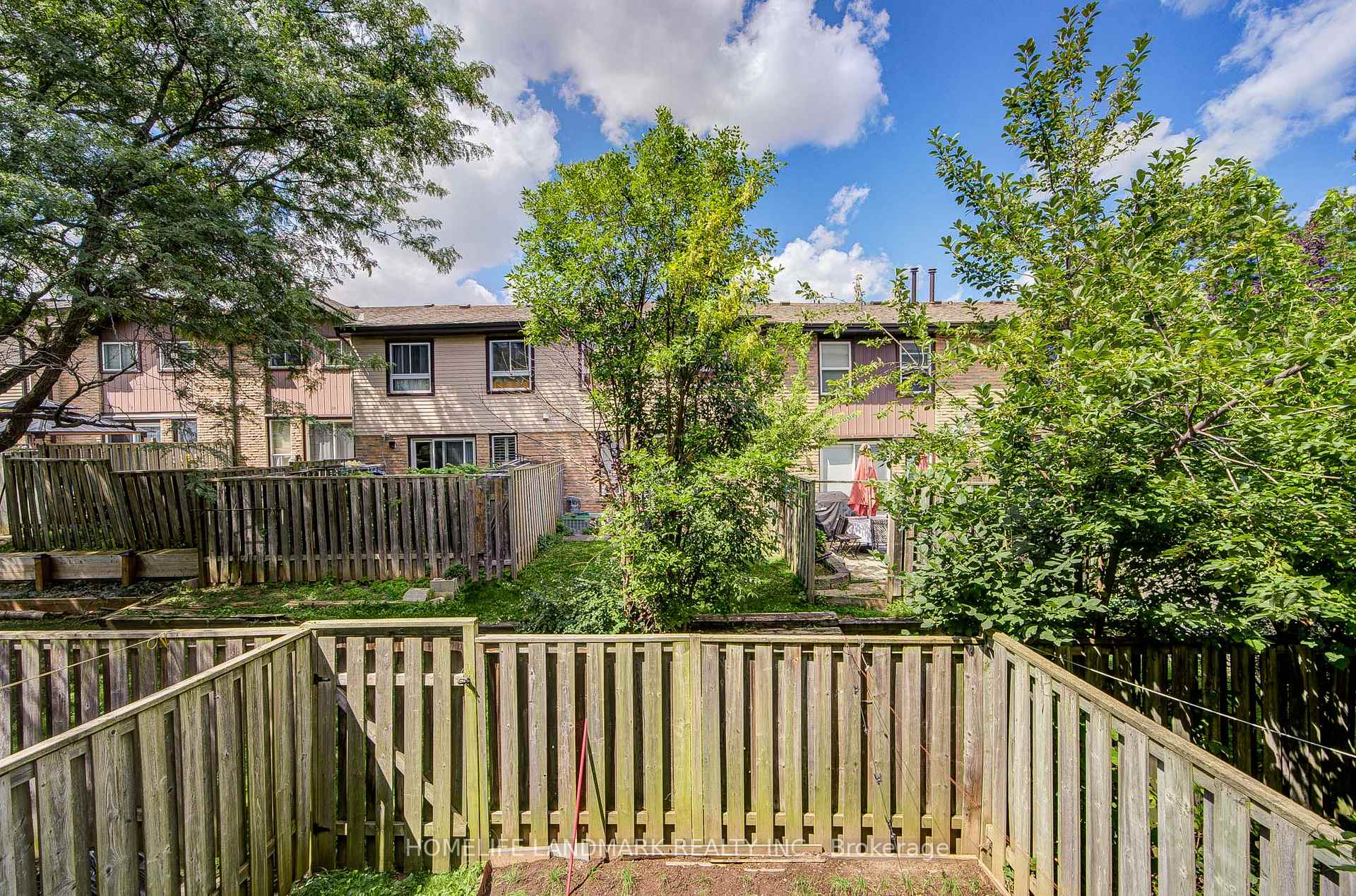 Photo 41 of 6 Thunder Grove, Scarborough, Agincourt North — HOMEH
