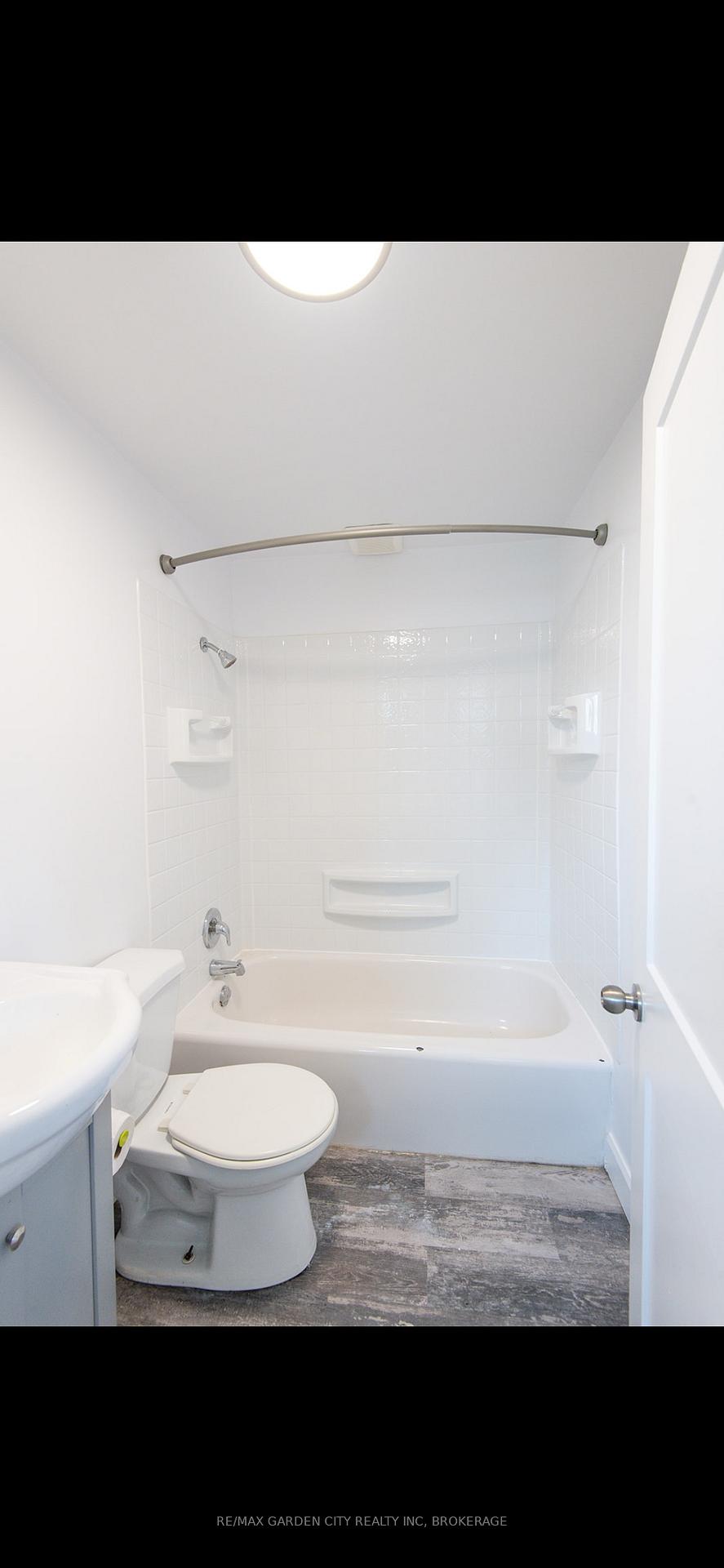 Photo 12 of Unit A, 99 Beatrice Street, Welland, Lincoln/Crowland — HOMEH