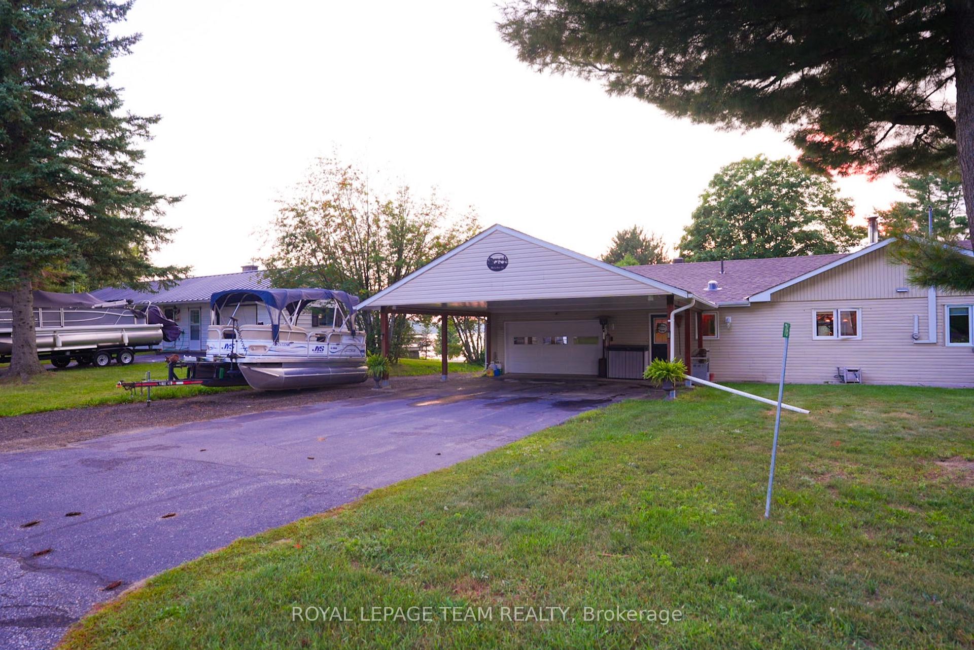 Photo 9 of 76 Lake Street, South Algonquin — HOMEH