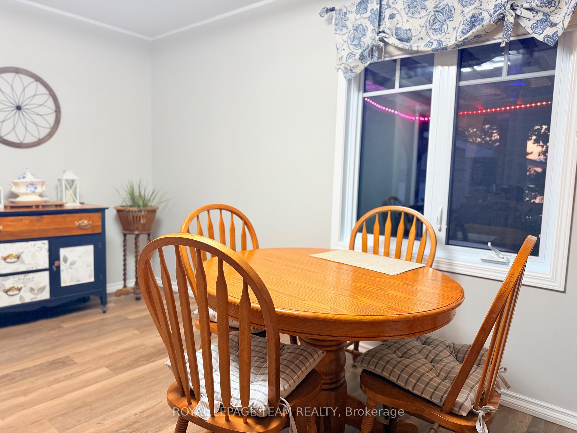Photo 48 of 76 Lake Street, South Algonquin — HOMEH