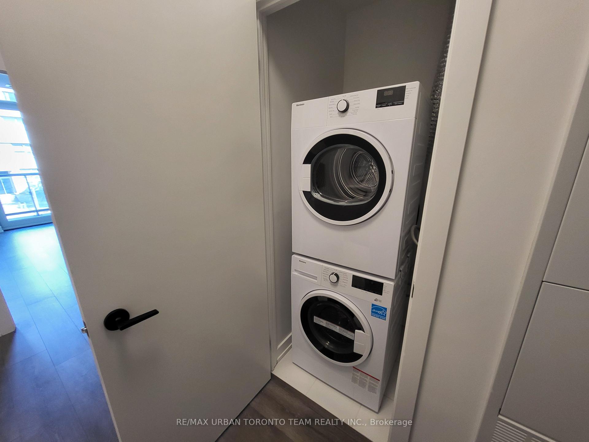Photo 11 of Unit Th123, 117 broadway Avenue, Toronto, Mount Pleasant West — HOMEH