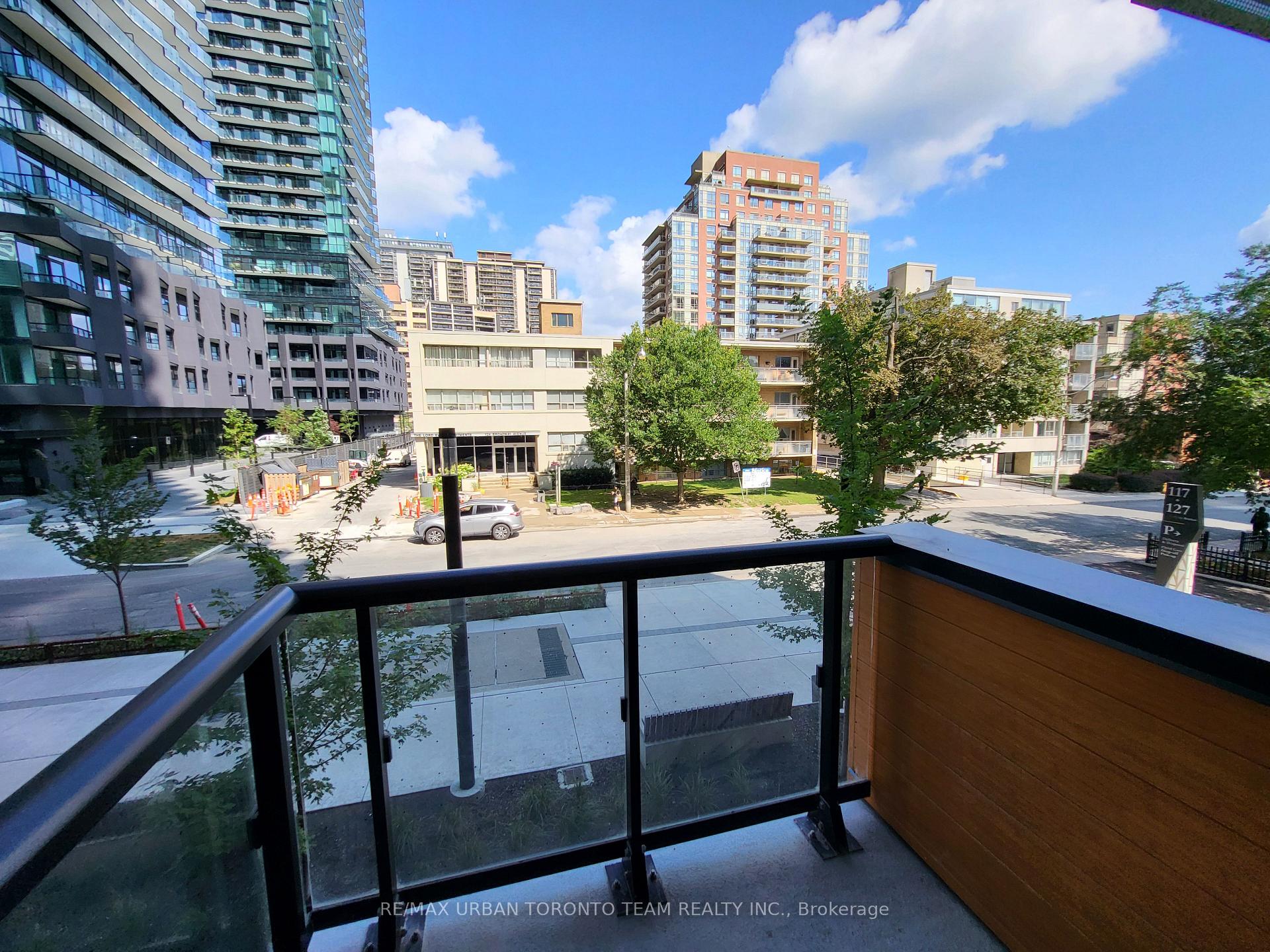 Photo 16 of Unit Th123, 117 broadway Avenue, Toronto, Mount Pleasant West — HOMEH