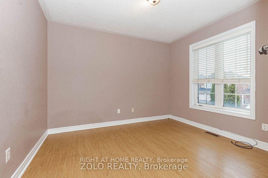 Photo 20 of 30 Tatra Crescent, Brampton, Bram West — HOMEH