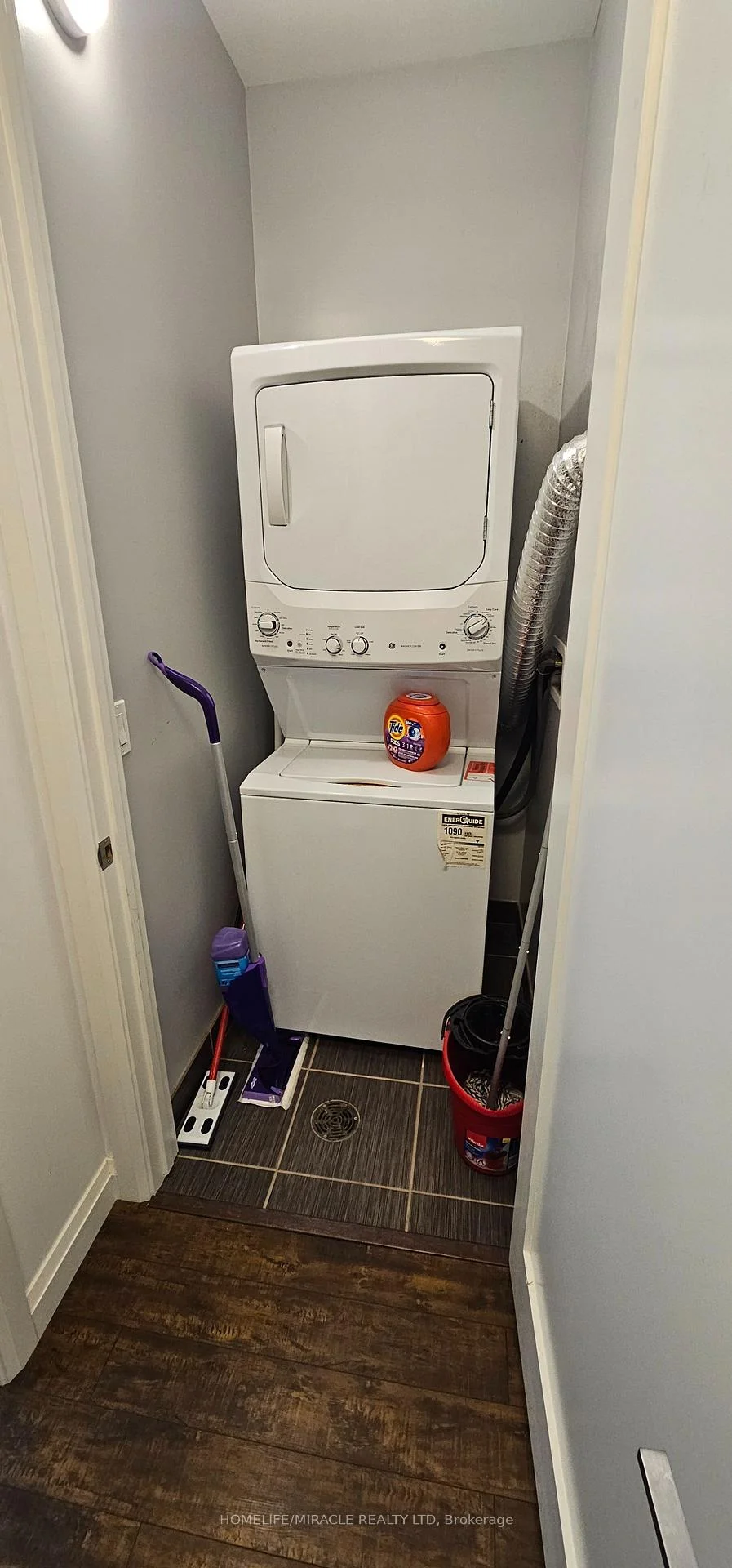 Photo 5 of Unit 707, 112 King Street, Hamilton, Beasley — HOMEH