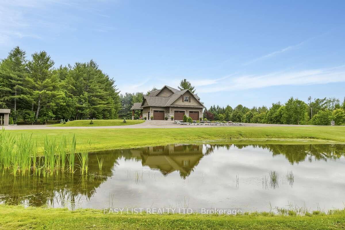 Photo 2 of 2882 B Line Road, Laurentian Valley, Laurentian Valley — HOMEH