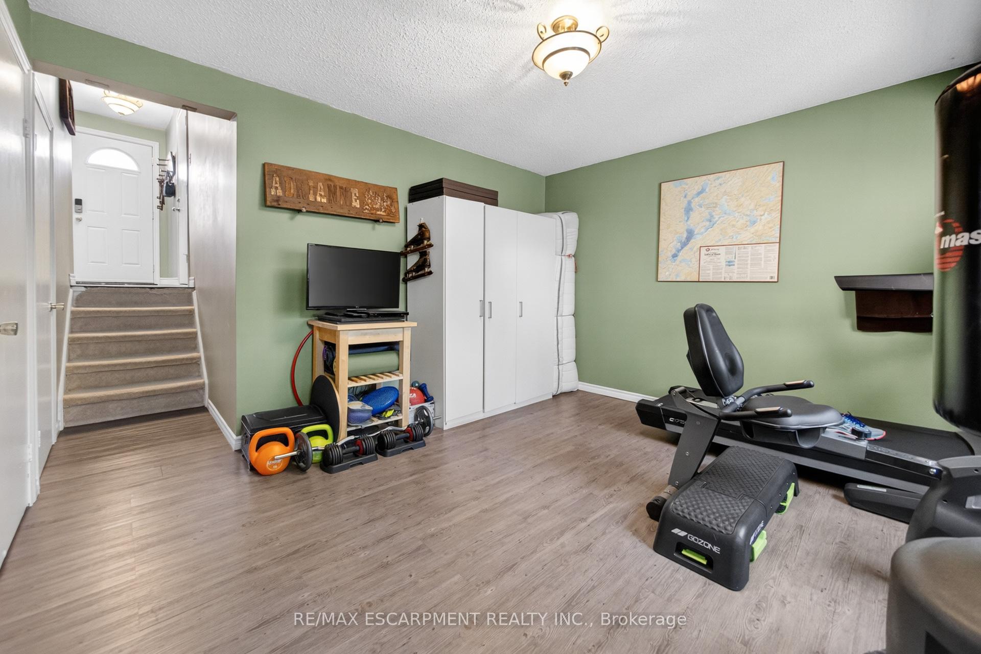 Photo 32 of Unit 31, 23 Watsons Lane, Hamilton, Dundas — HOMEH