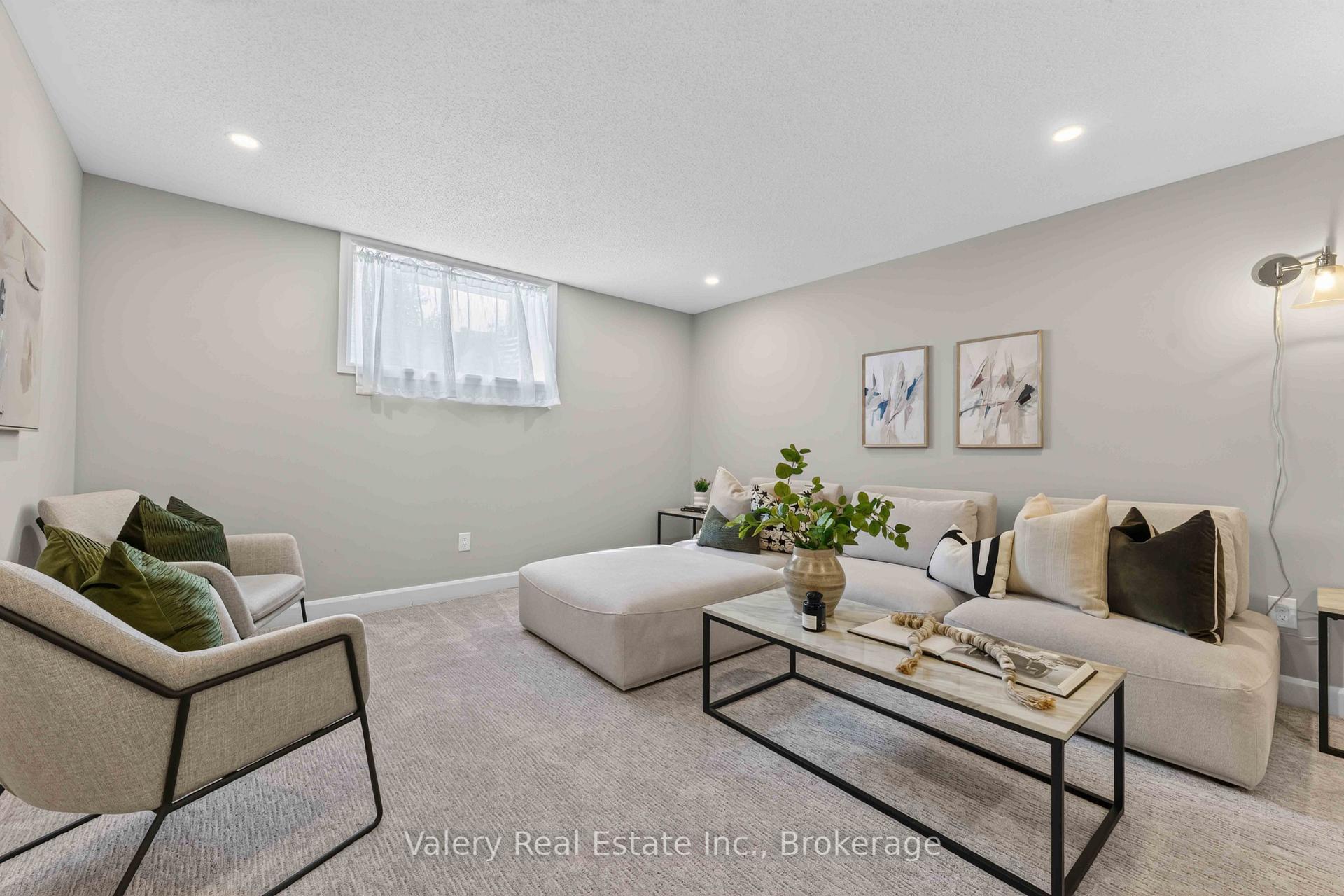 Photo 37 of 46 Gardenpost Terrace, Ottawa, Avalon West — HOMEH