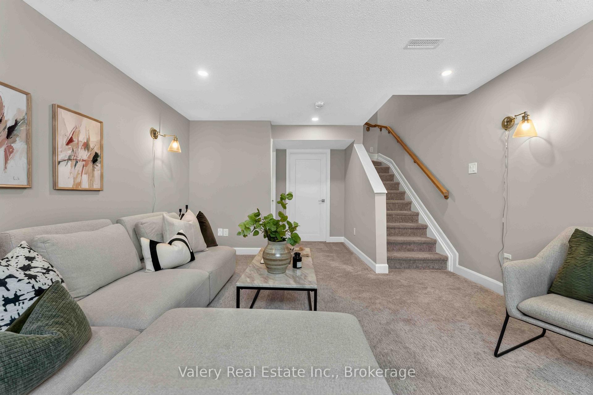 Photo 39 of 46 Gardenpost Terrace, Ottawa, Avalon West — HOMEH
