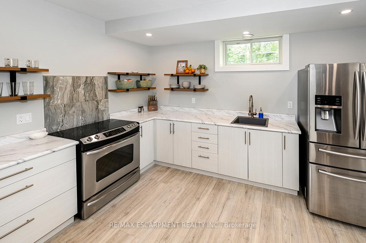 Photo 28 of 1068 Xavier Street, Gravenhurst, Morrison — HOMEH