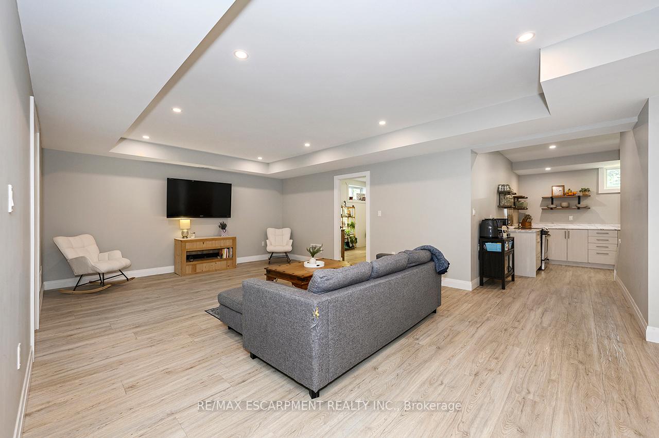 Photo 30 of 1068 Xavier Street, Gravenhurst, Morrison — HOMEH