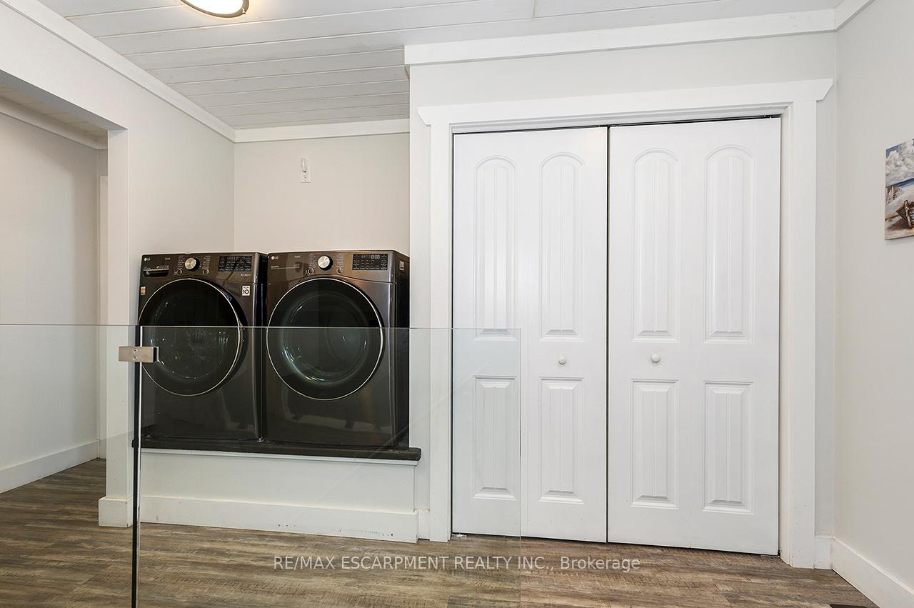 Photo 38 of 1068 Xavier Street, Gravenhurst, Morrison — HOMEH