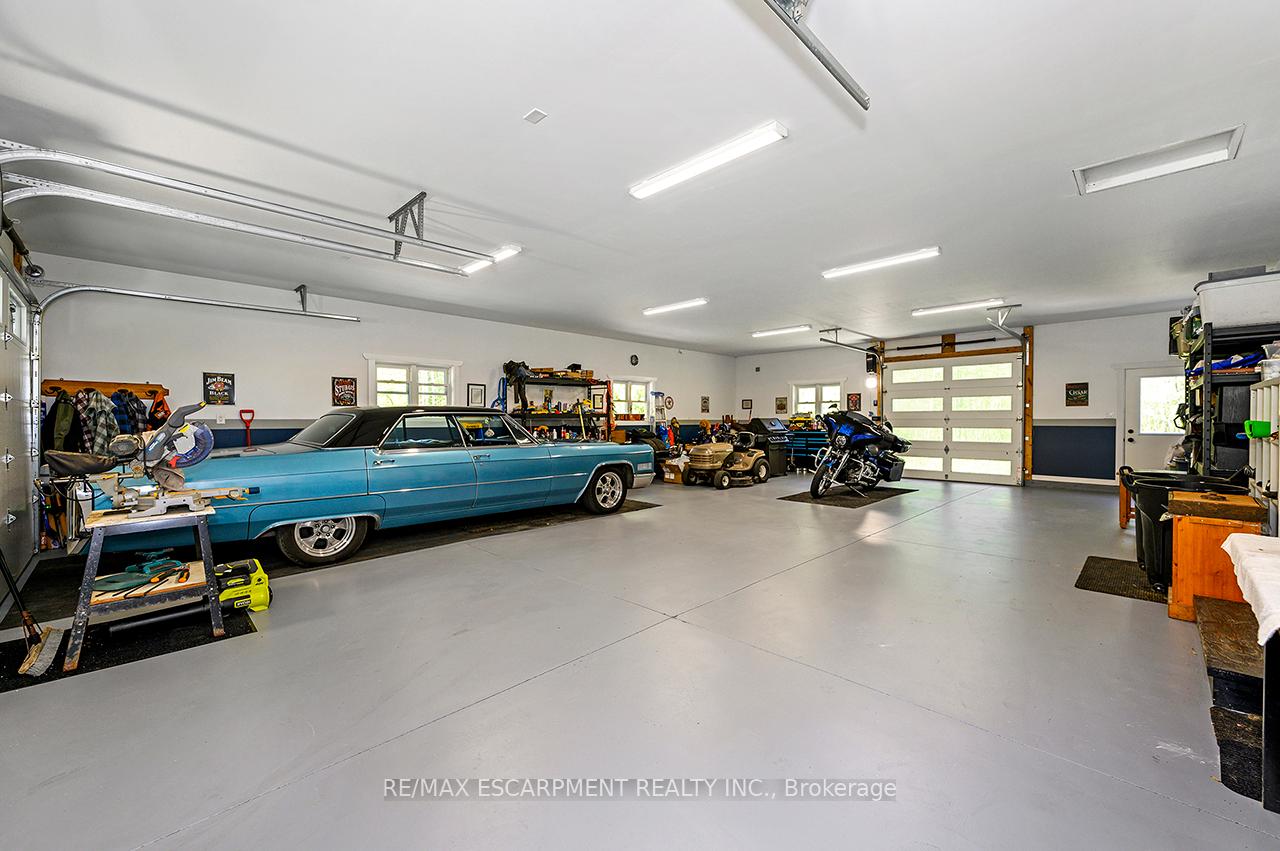 Photo 40 of 1068 Xavier Street, Gravenhurst, Morrison — HOMEH