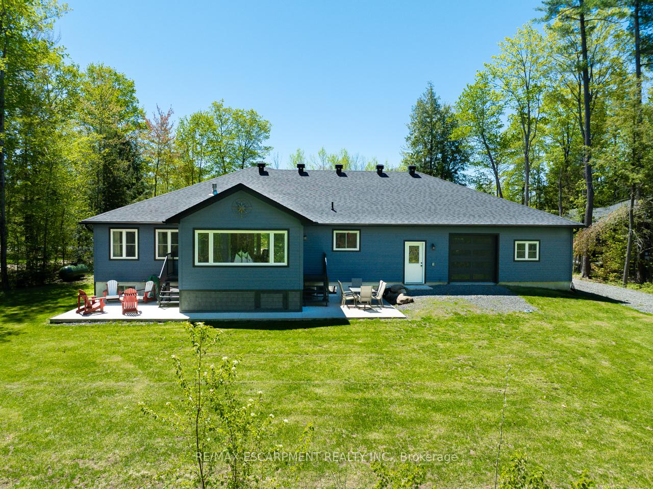 Photo 45 of 1068 Xavier Street, Gravenhurst, Morrison — HOMEH